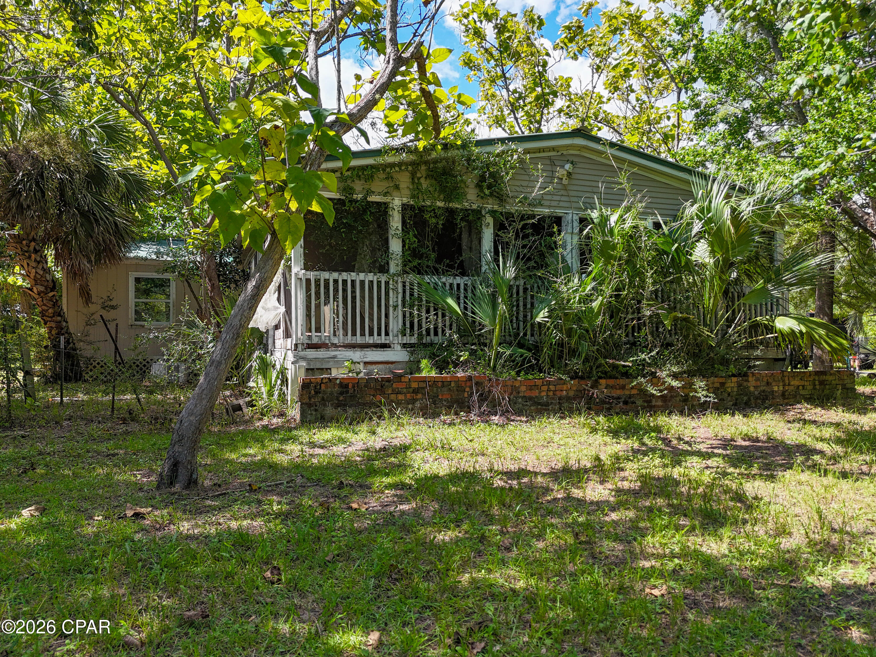 main property photo 19
