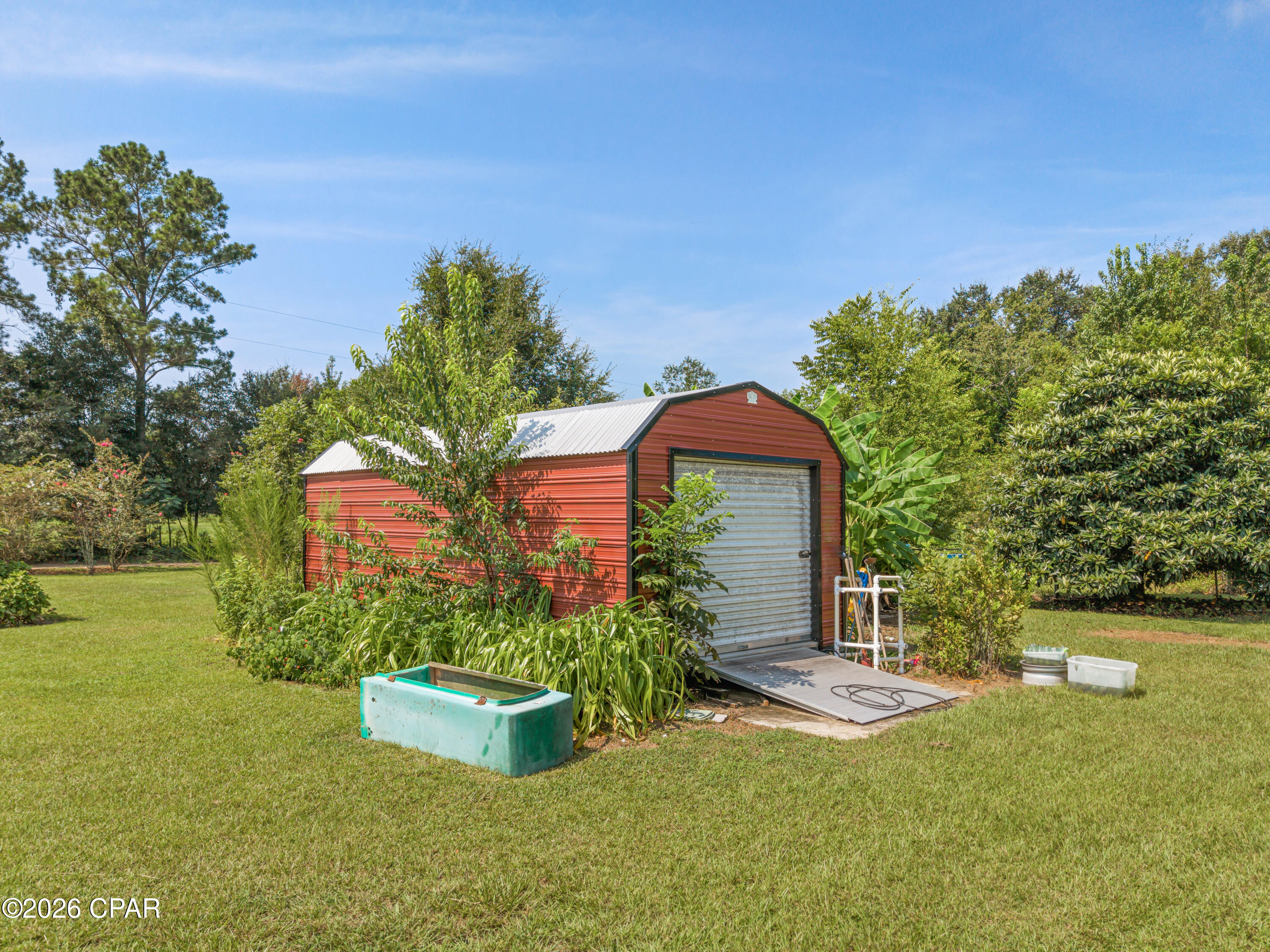 main property photo 23