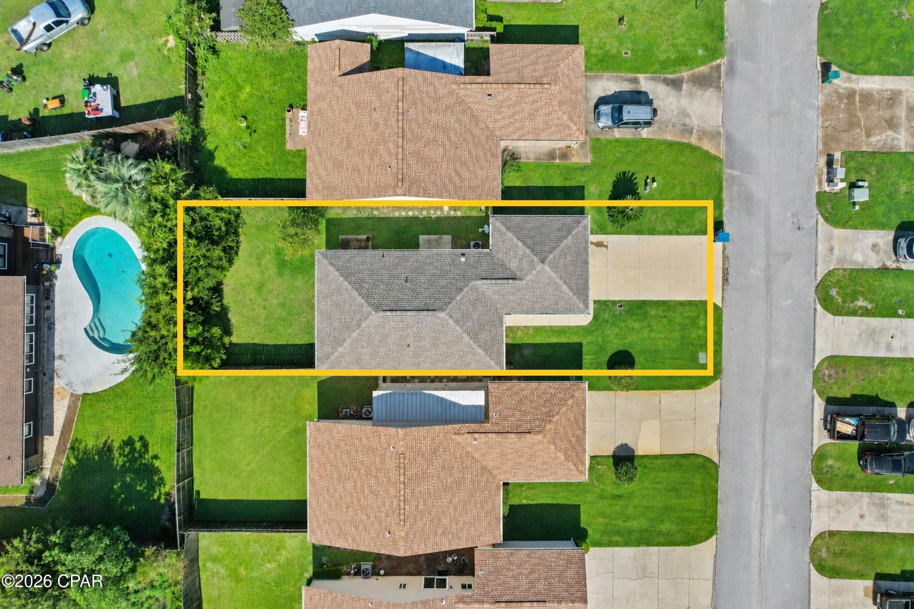 main property photo 17