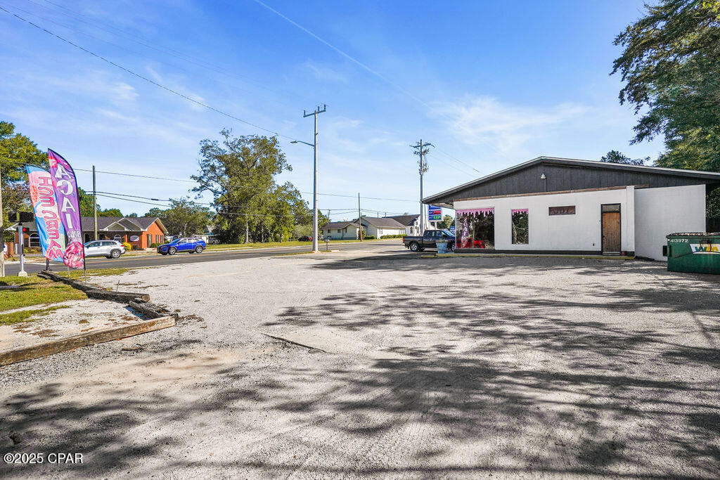 main property photo 21