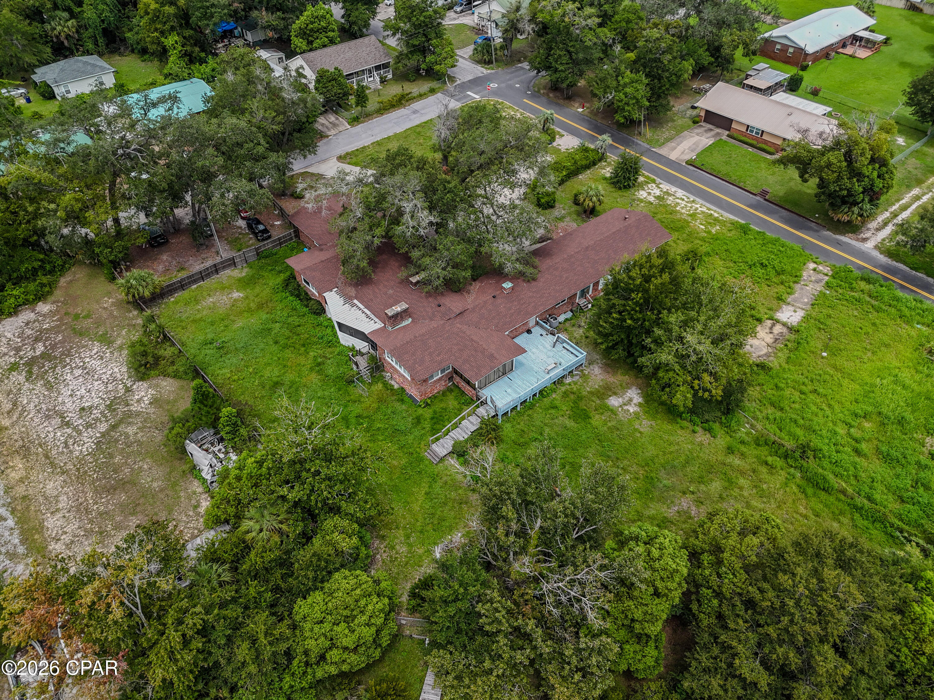 main property photo 12