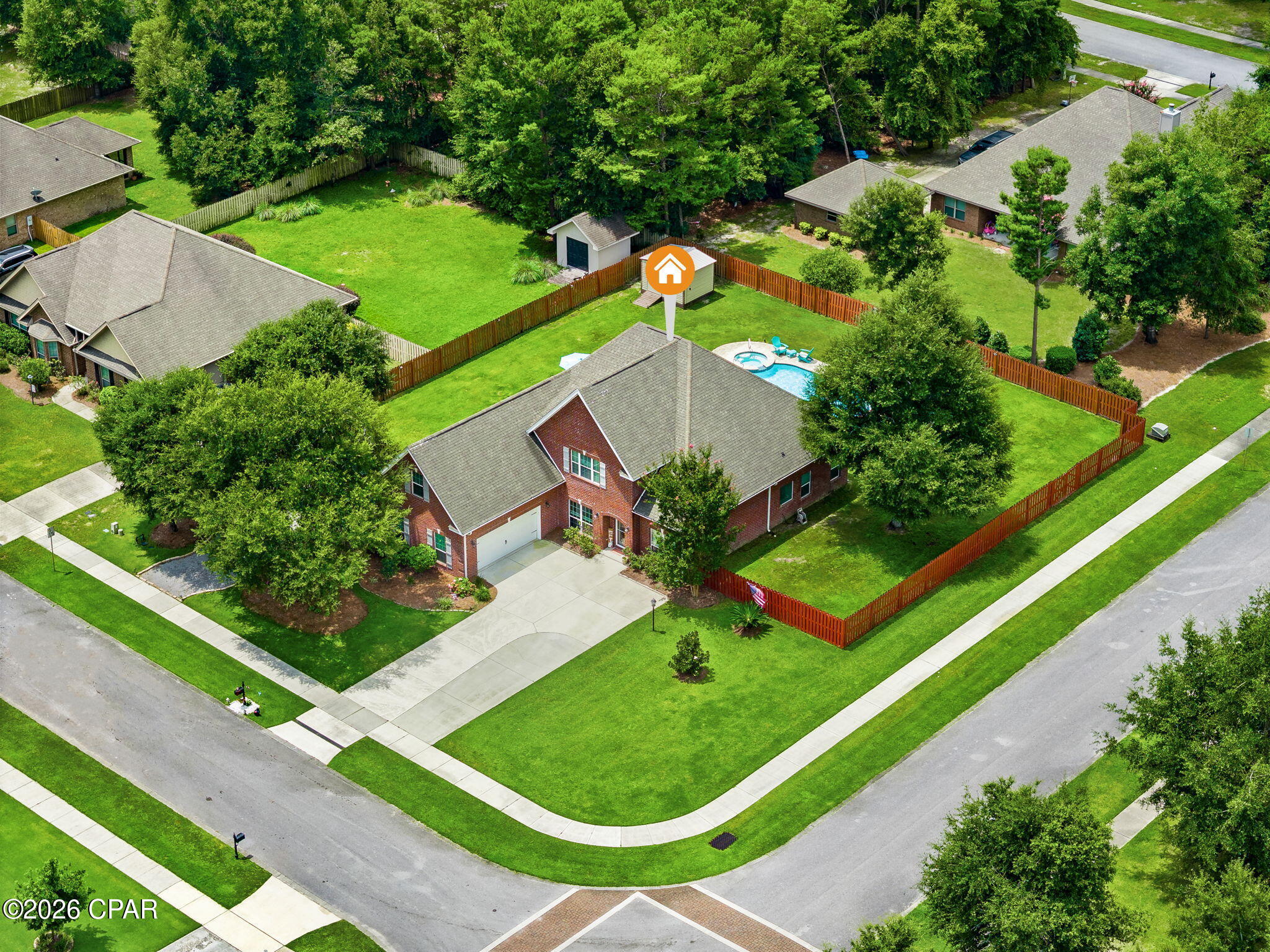 main property photo 9