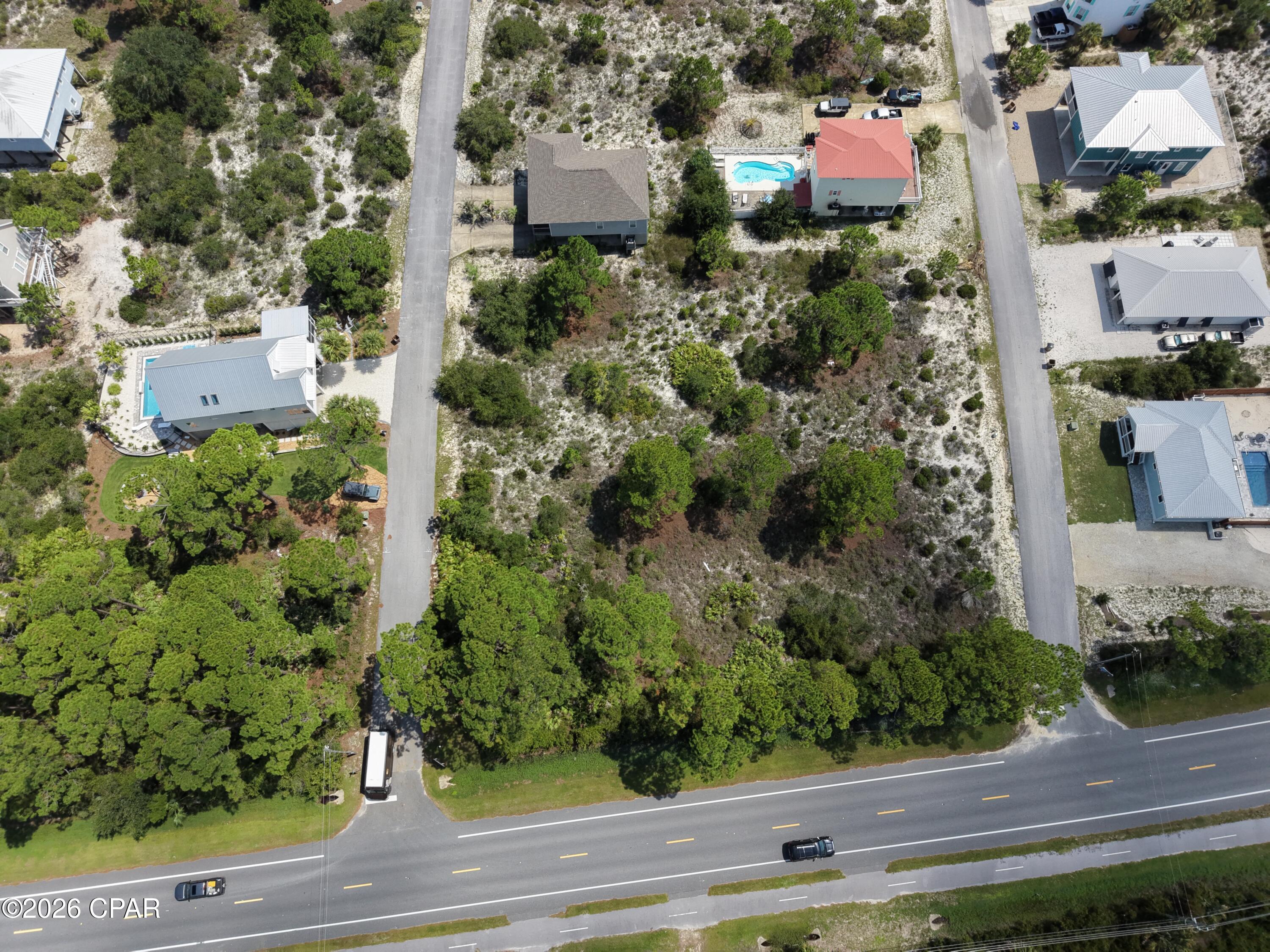 main property photo 9