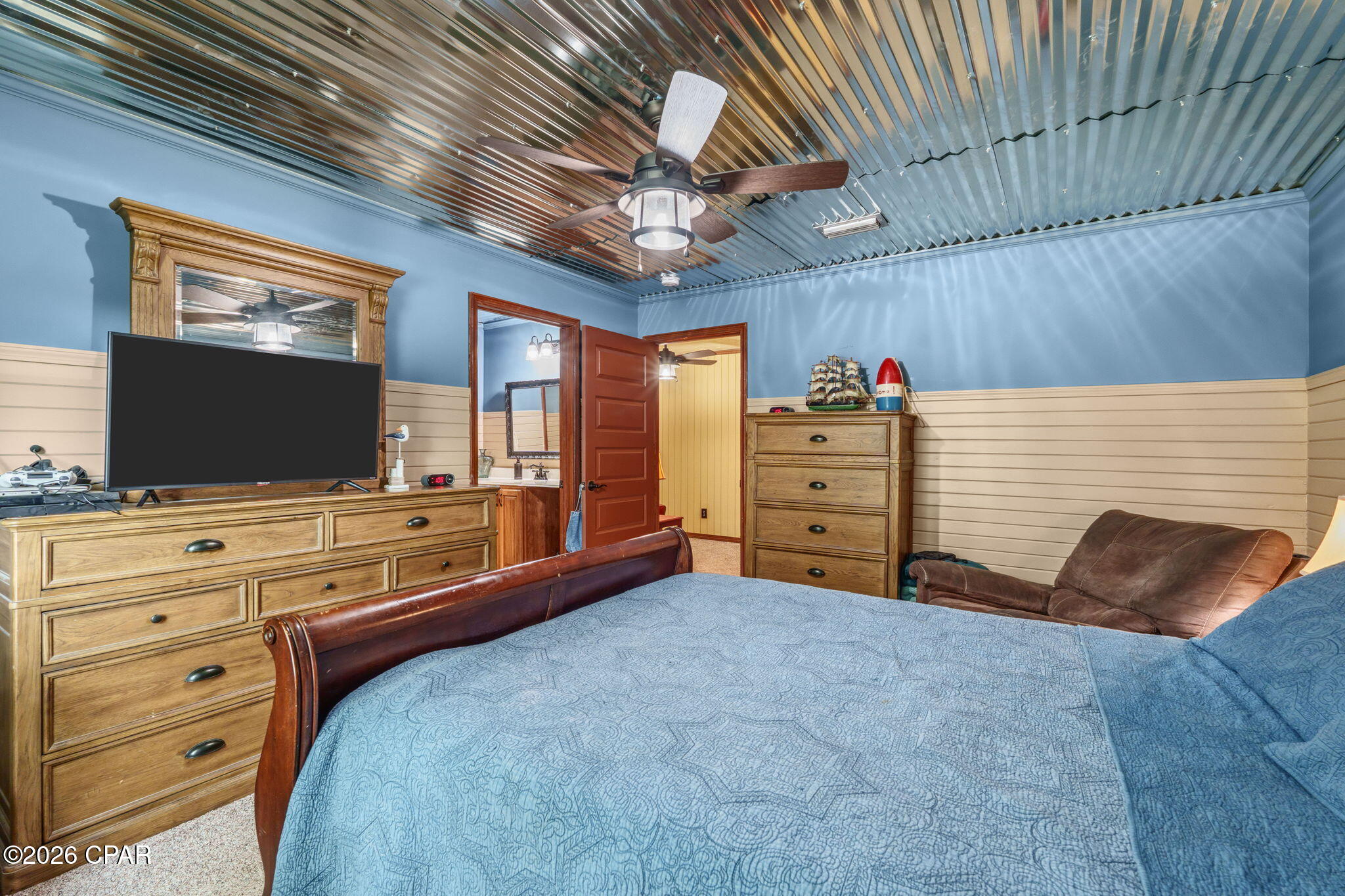main property photo 49