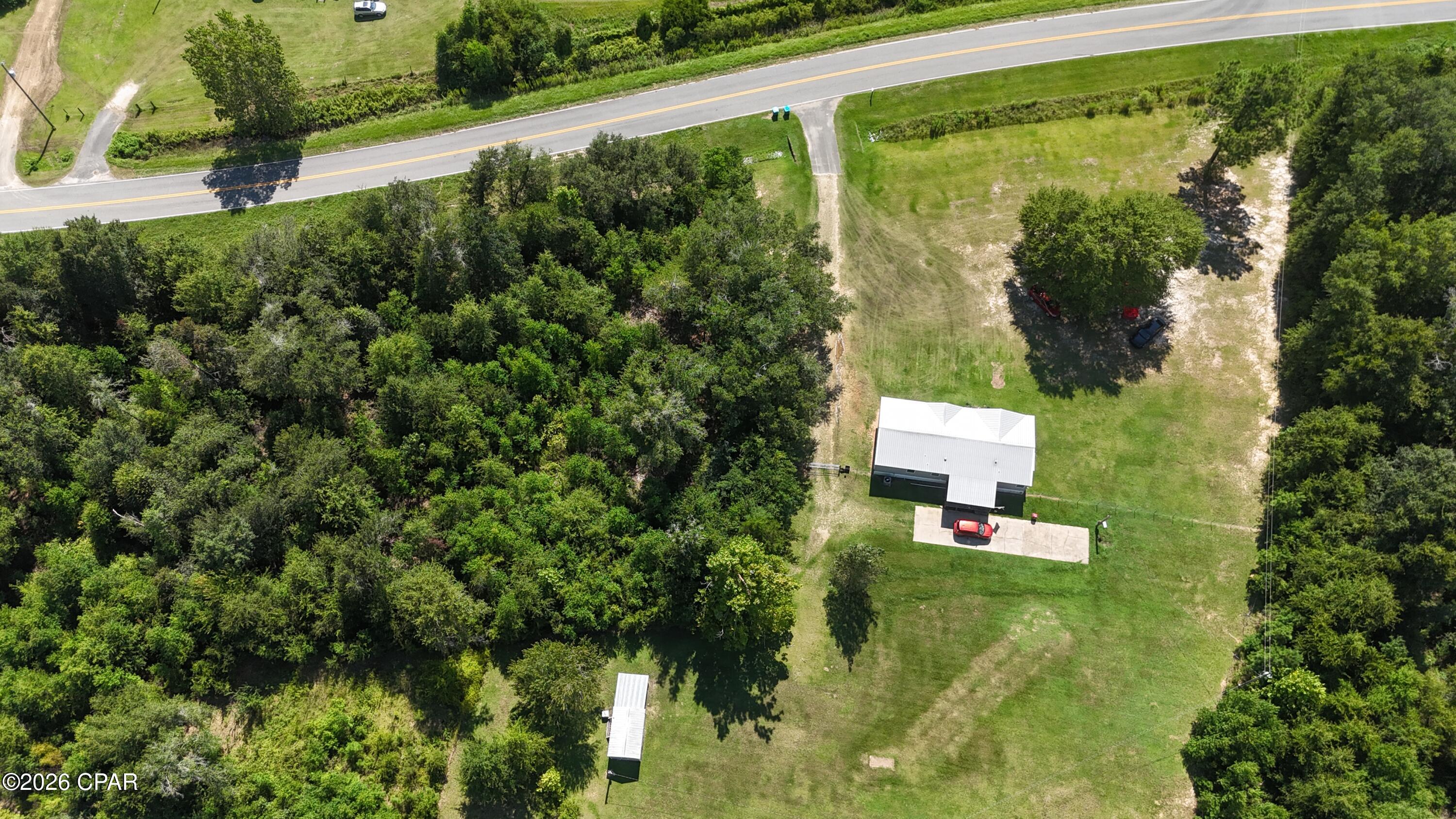 main property photo 11