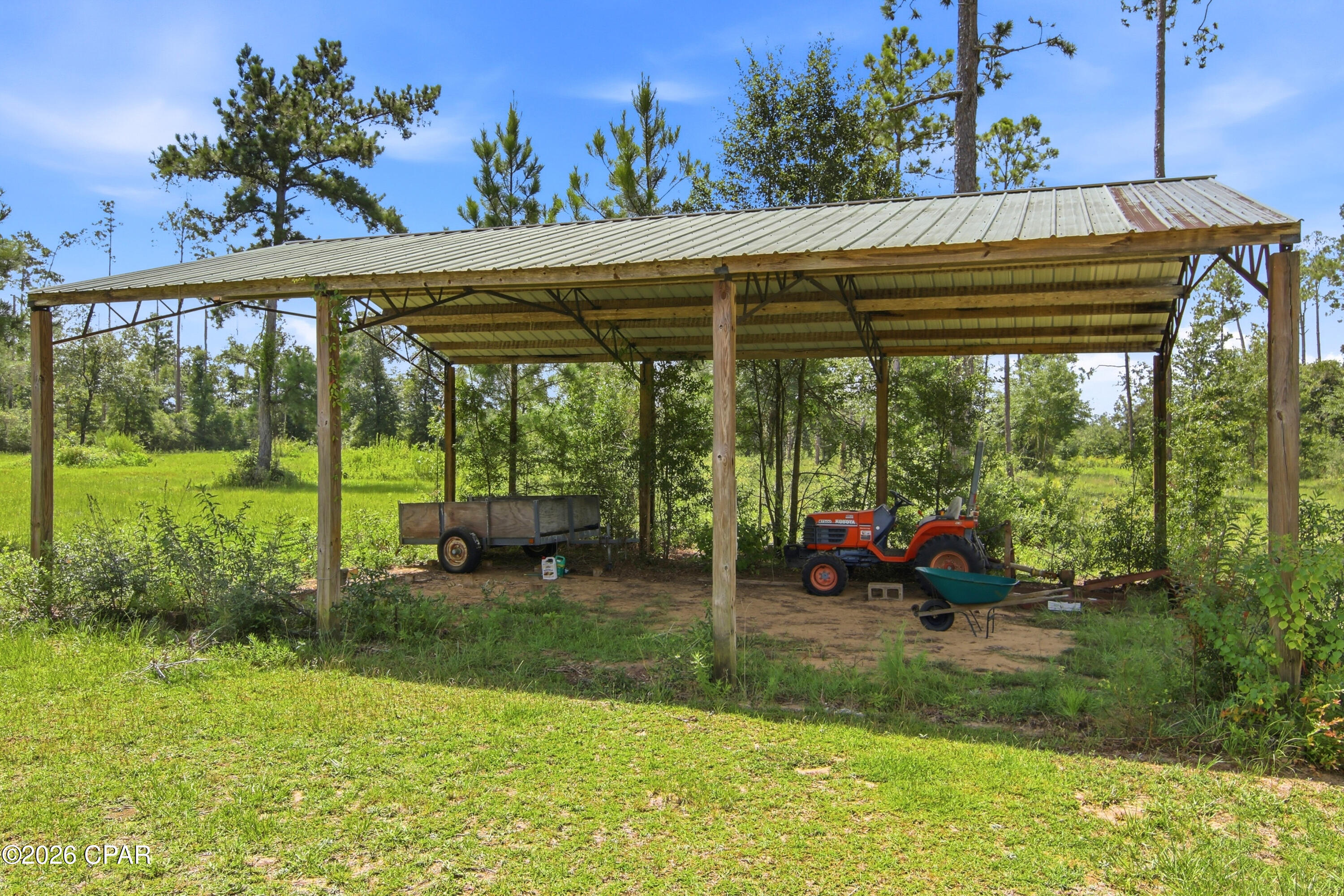 main property photo 35
