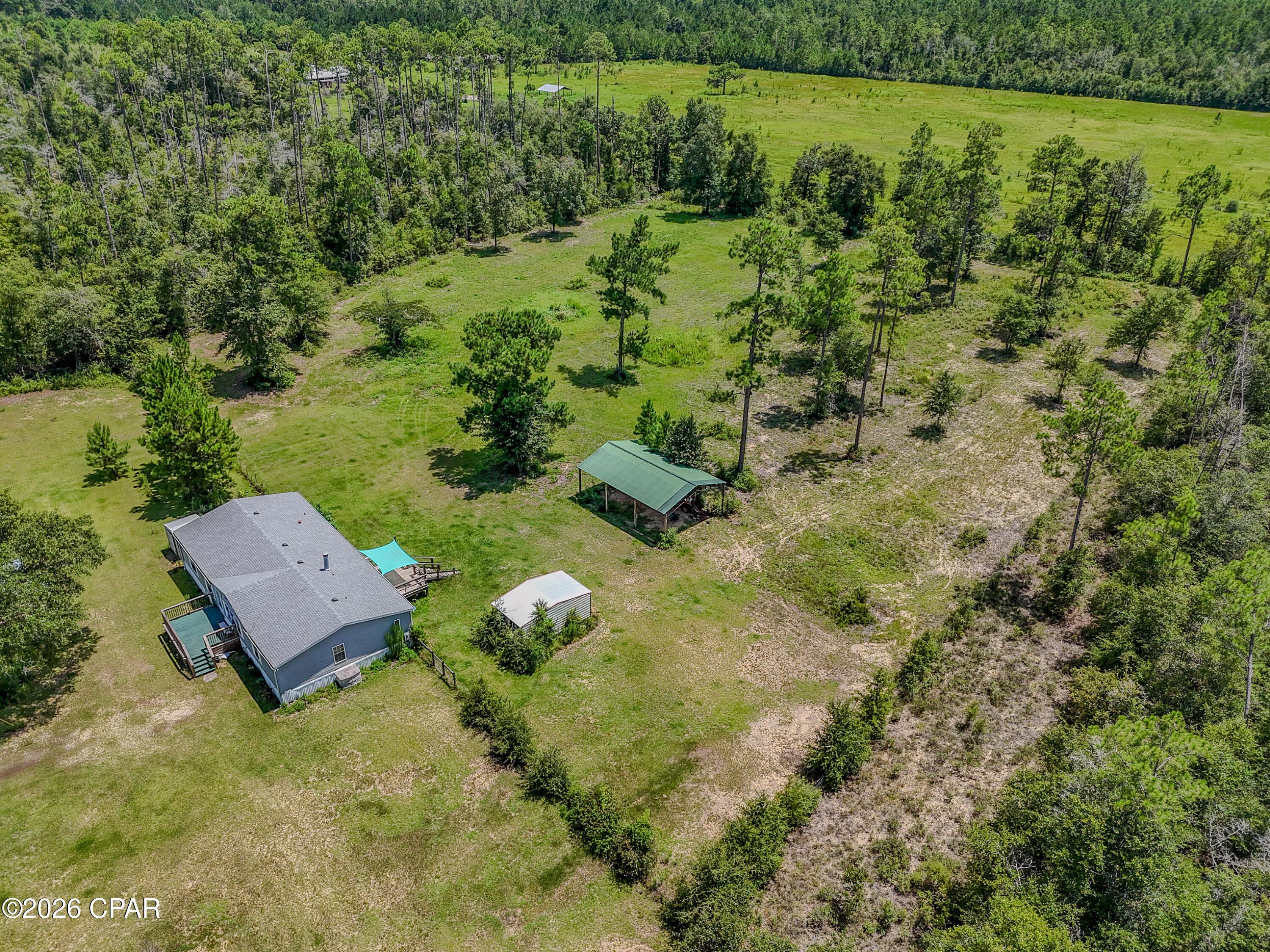 main property photo 40