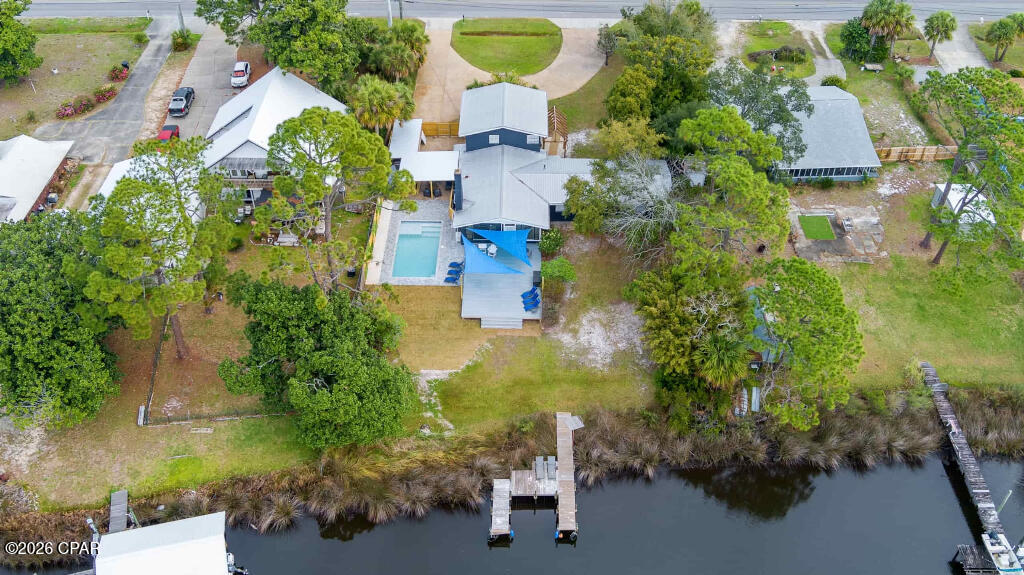 main property photo 35