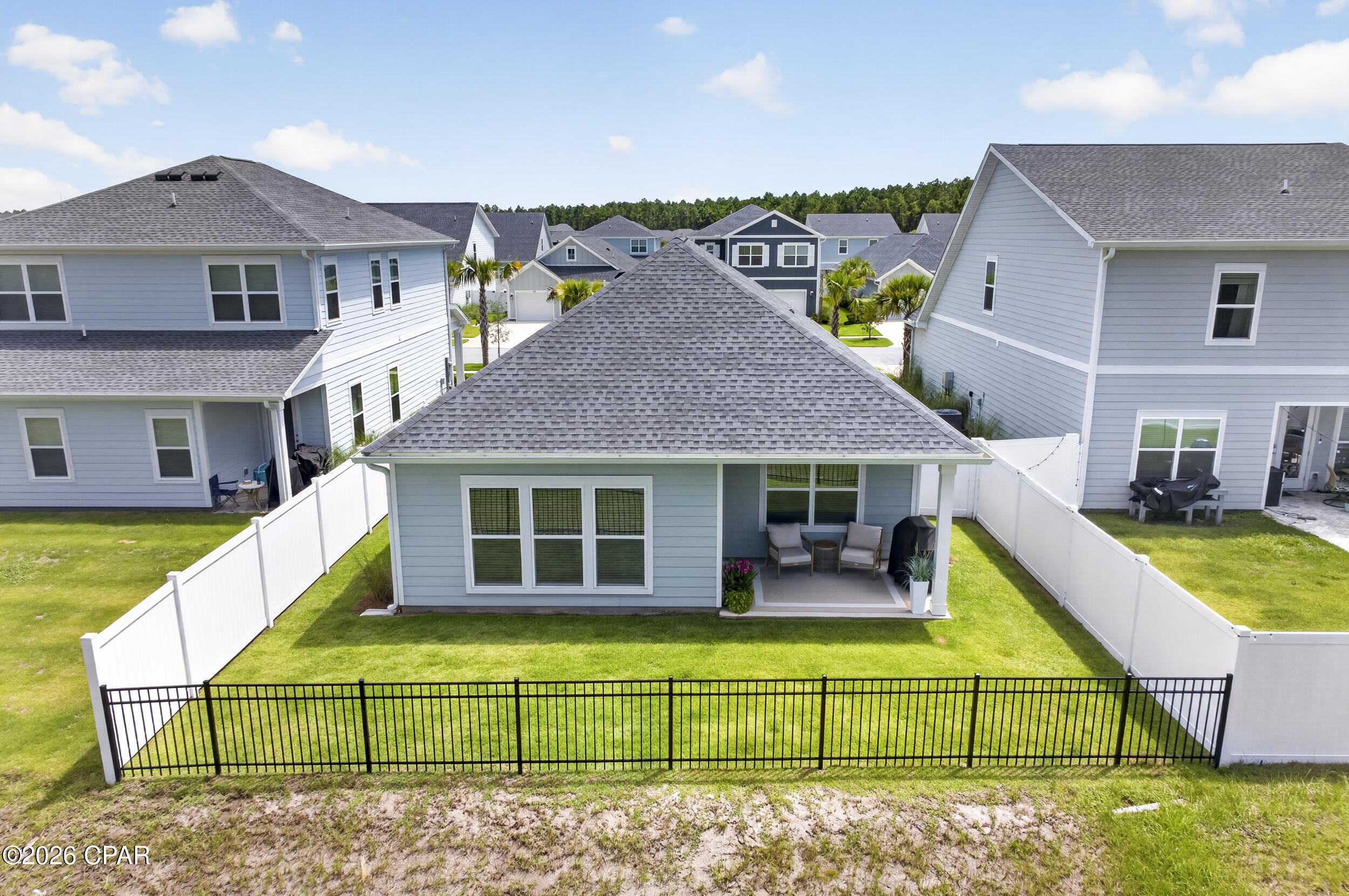 main property photo 41