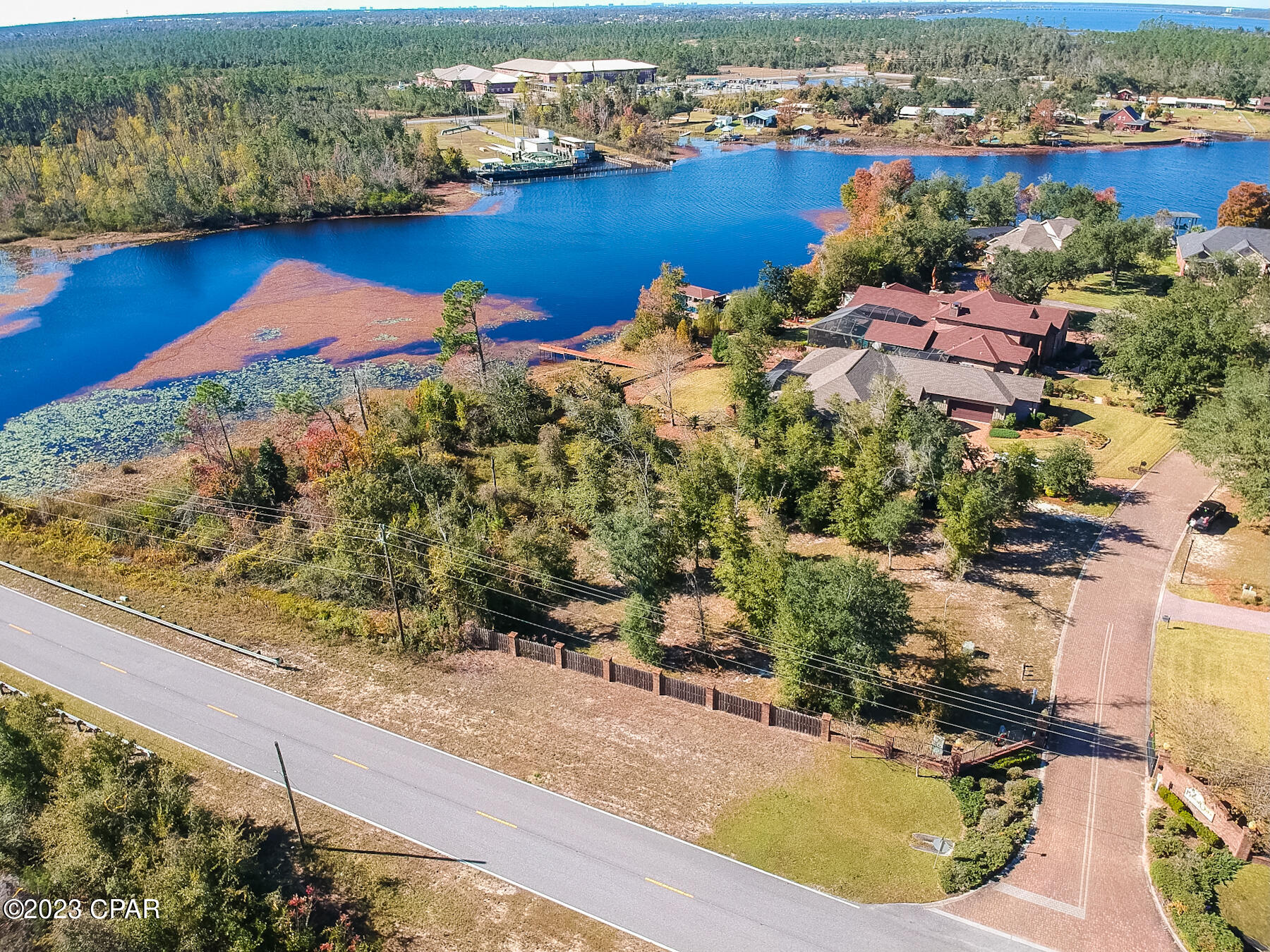 main property photo 3