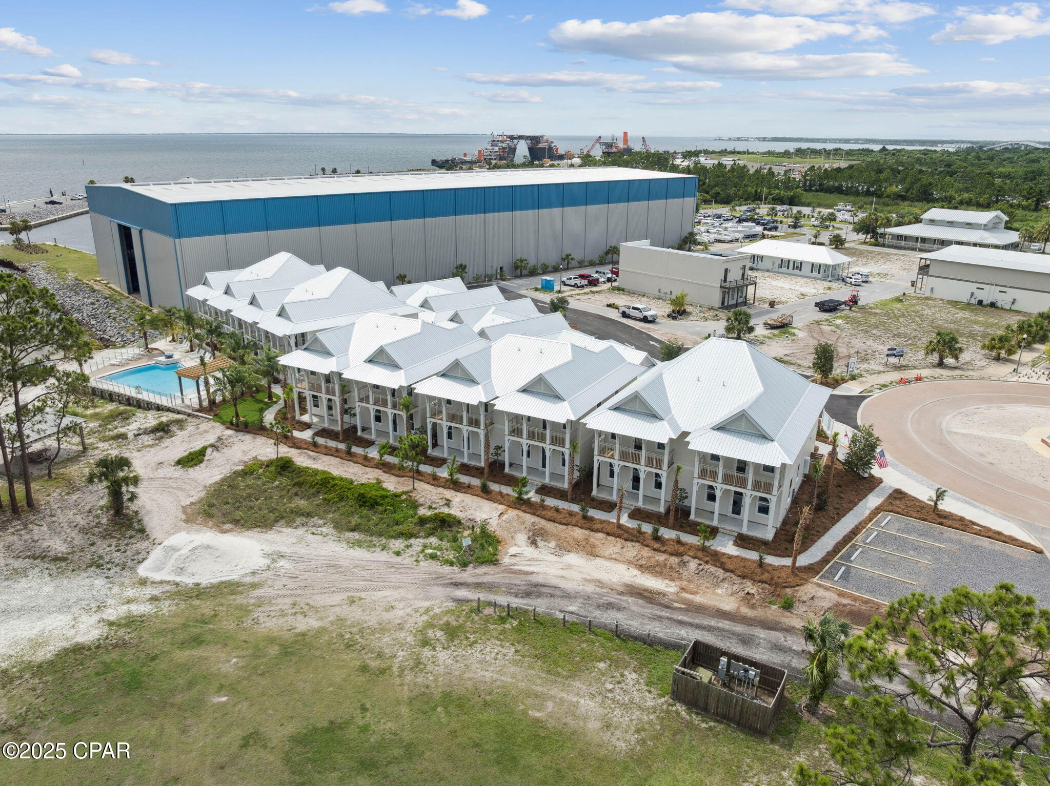 main property photo 45