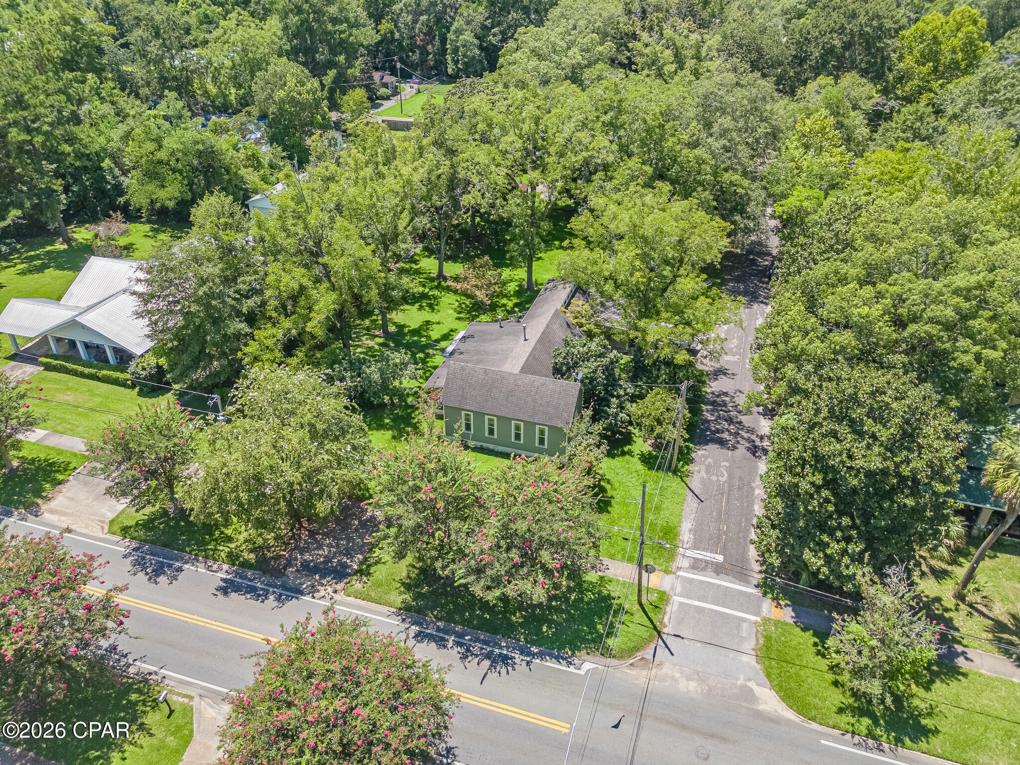 main property photo 33