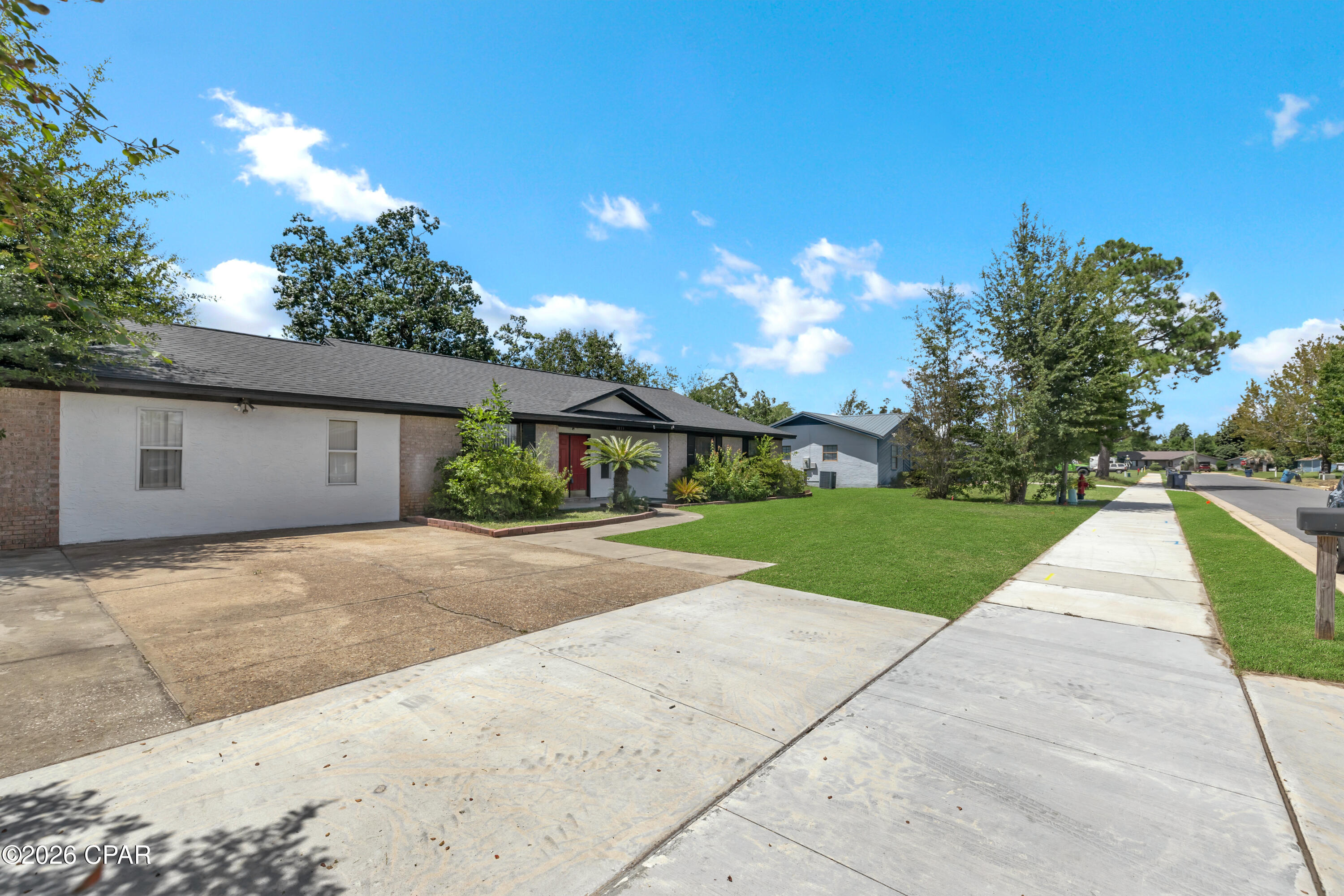 main property photo 50