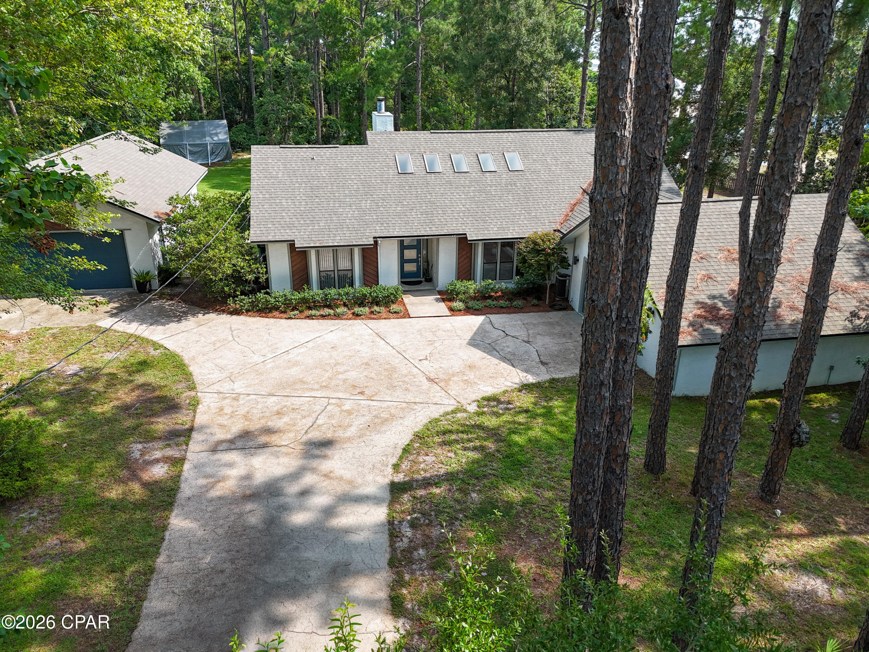 main property photo 33