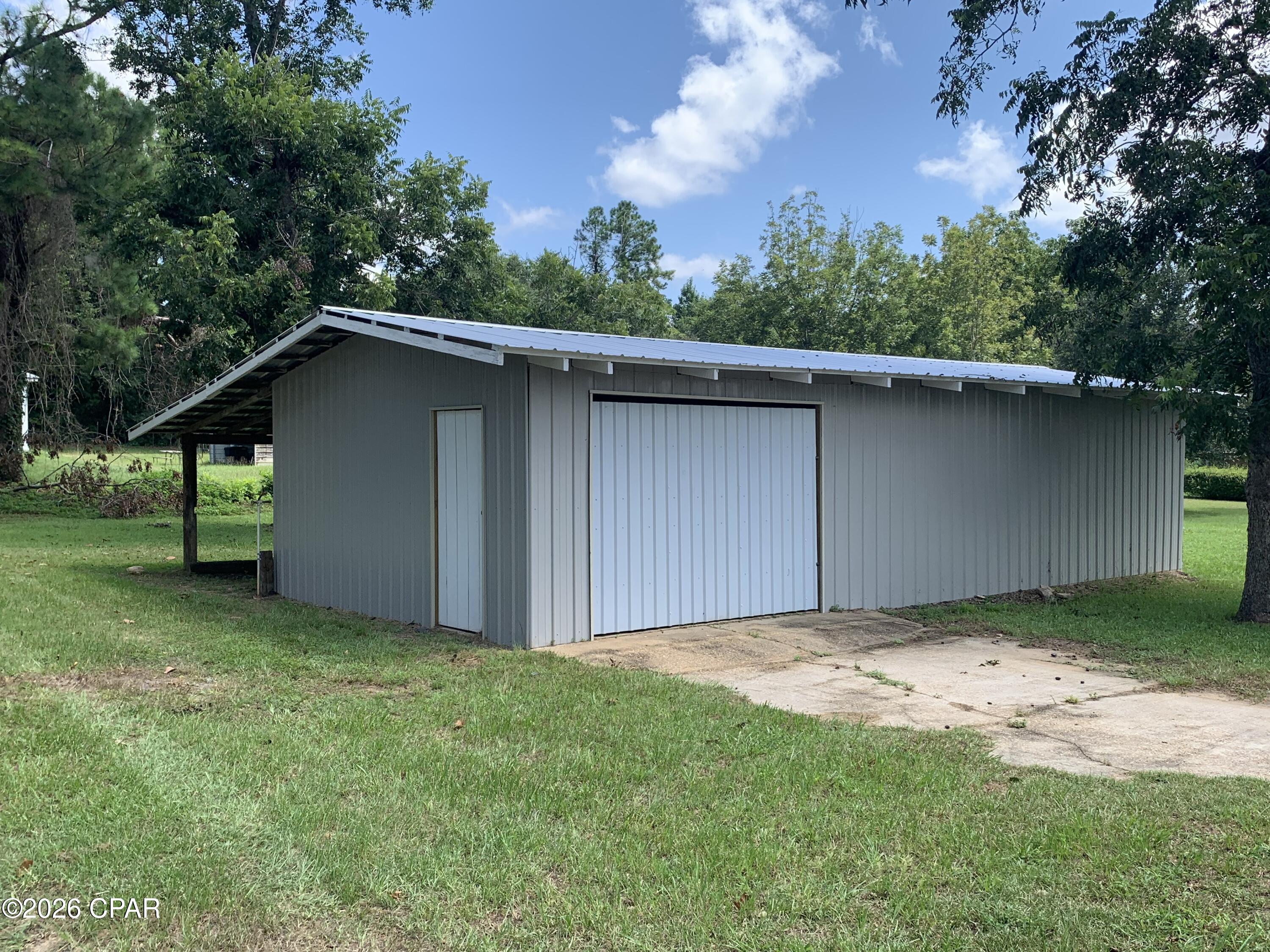 main property photo 46