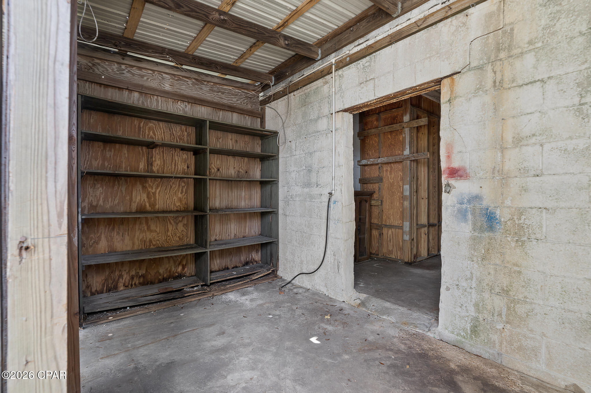 main property photo 19