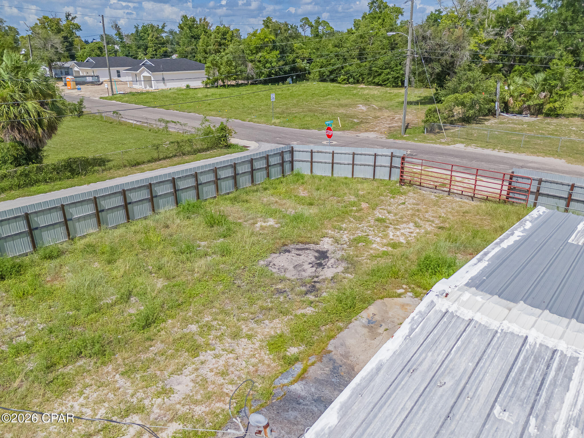 main property photo 31