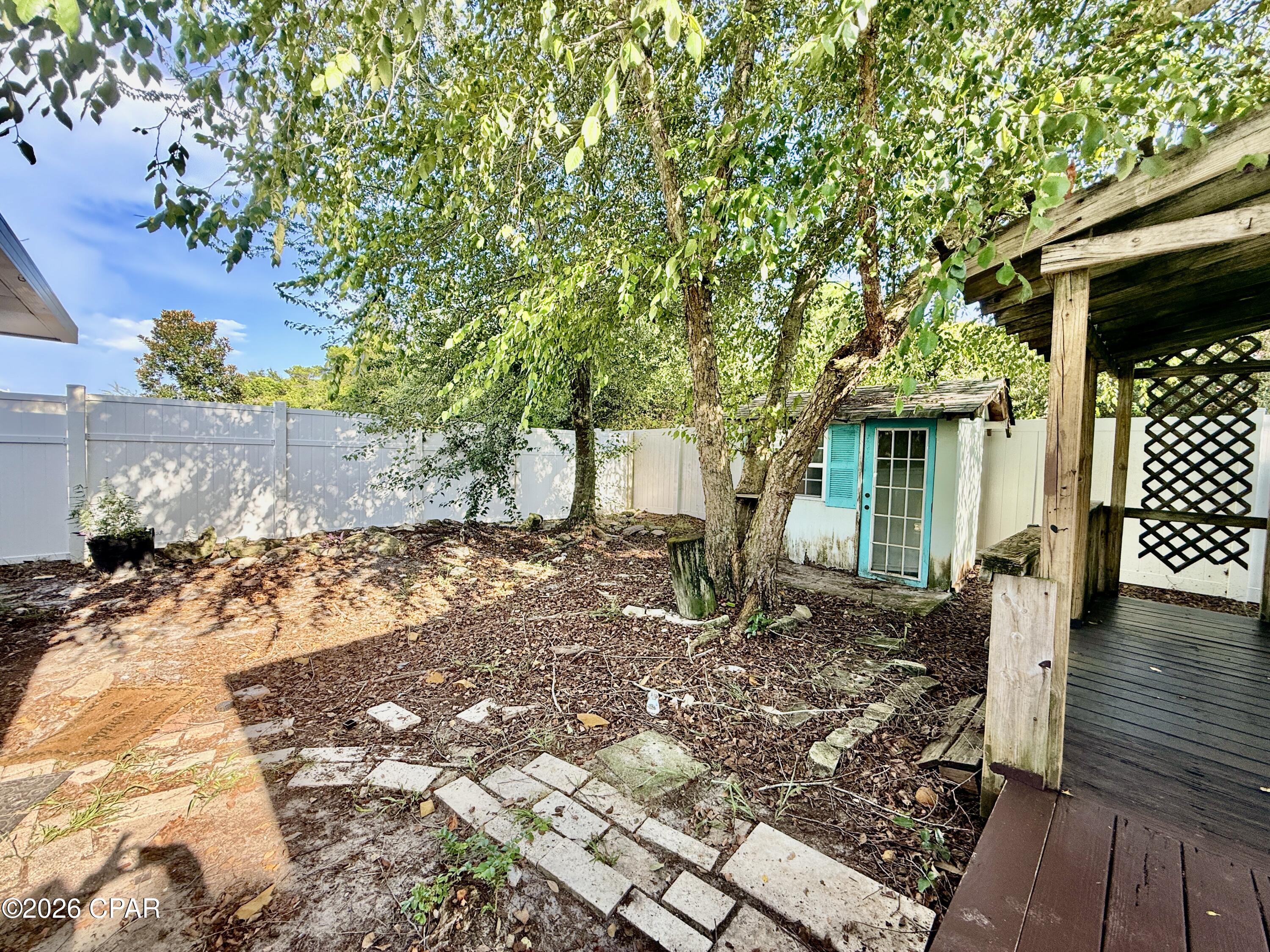 main property photo 17