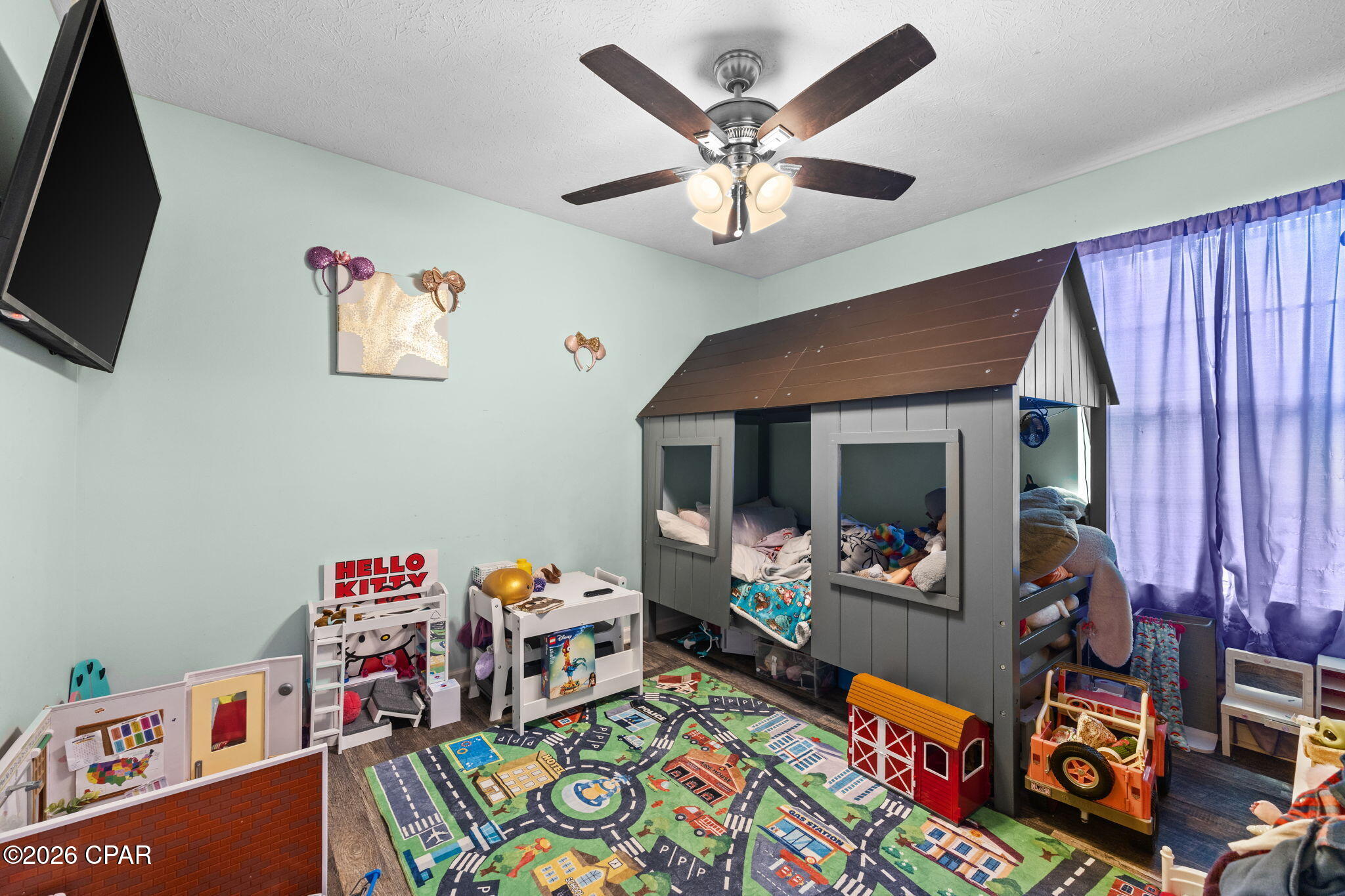 main property photo 20