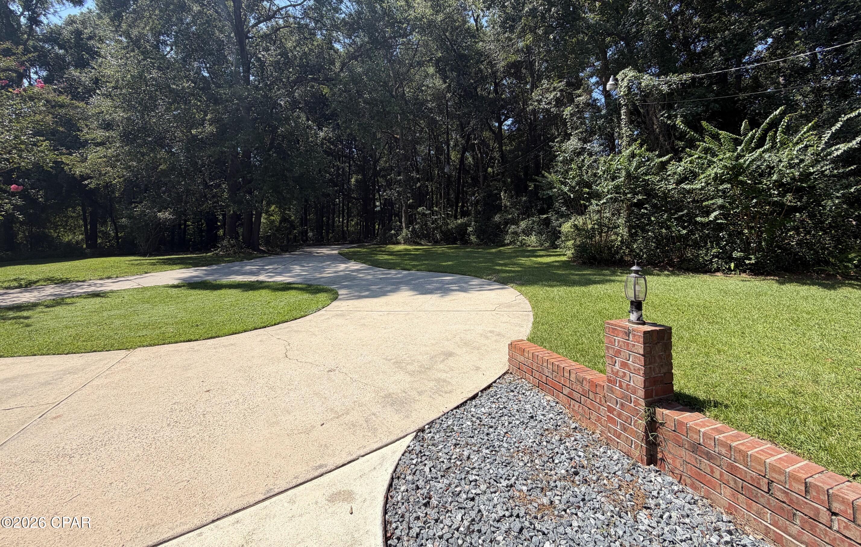 main property photo 35