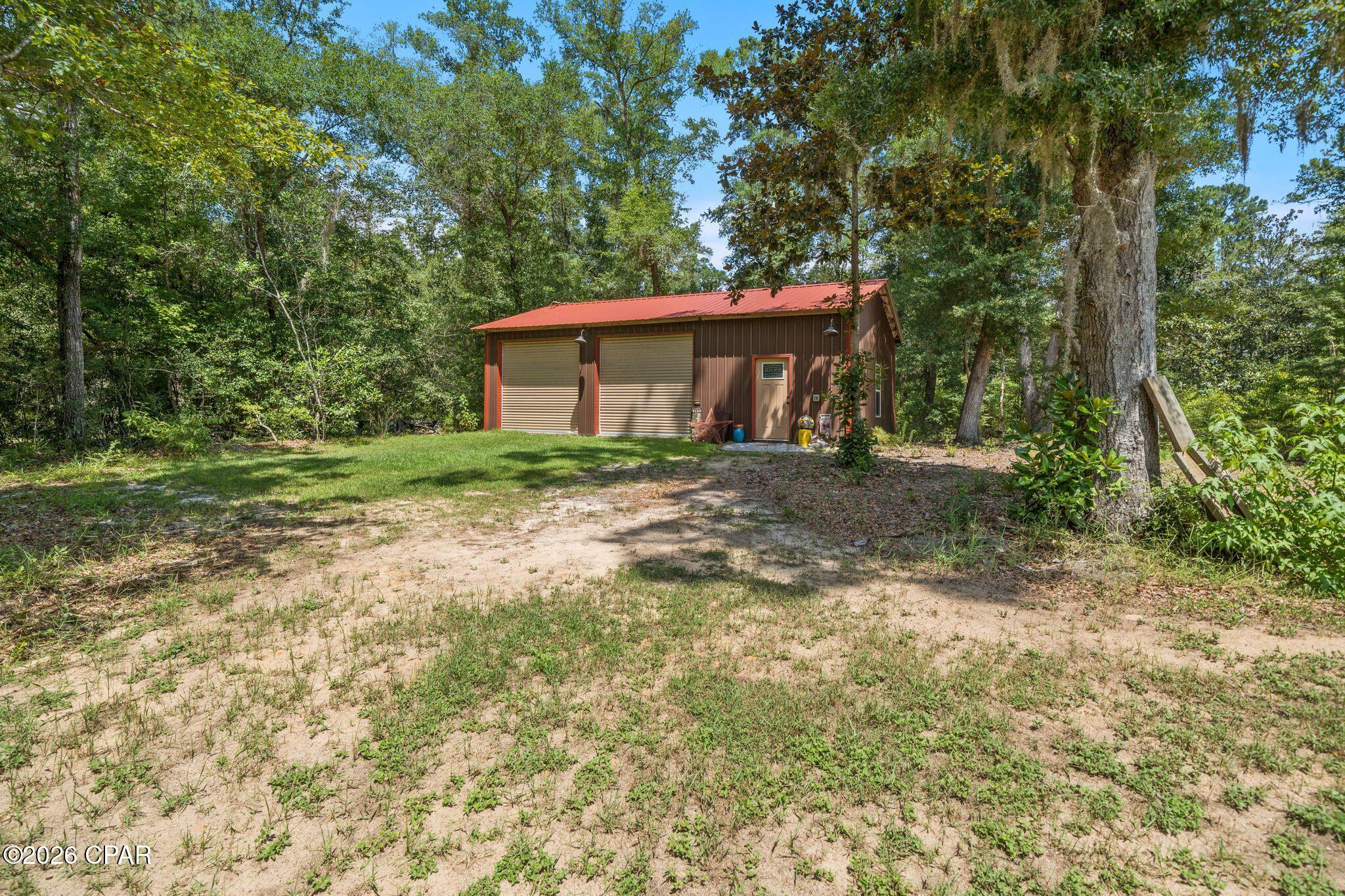 main property photo 33