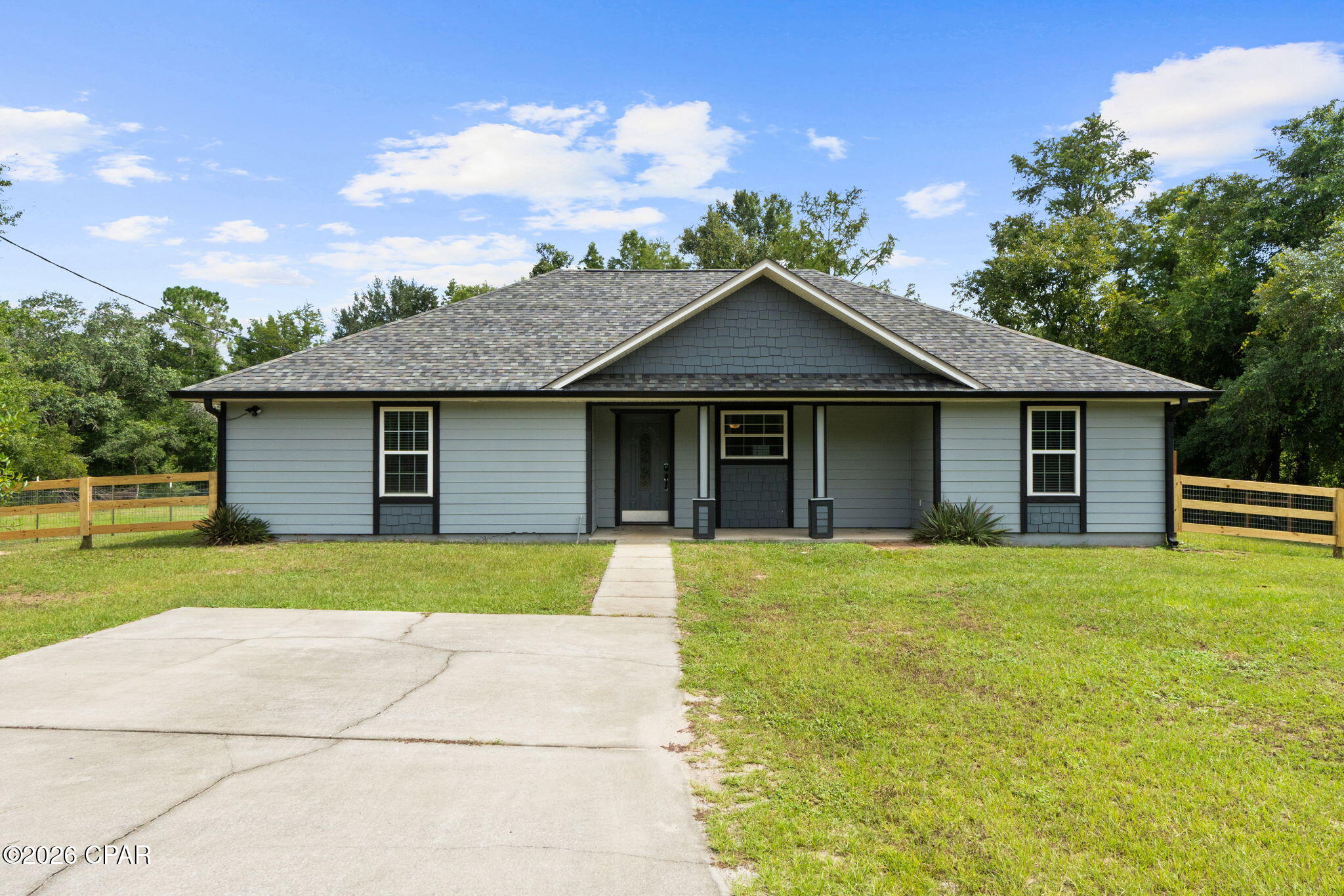 main property photo 0