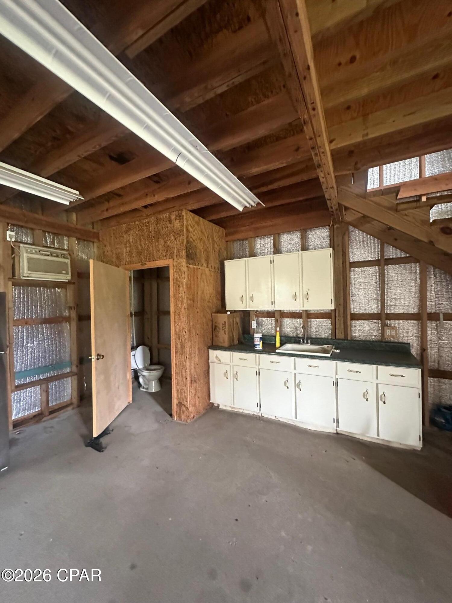 main property photo 67