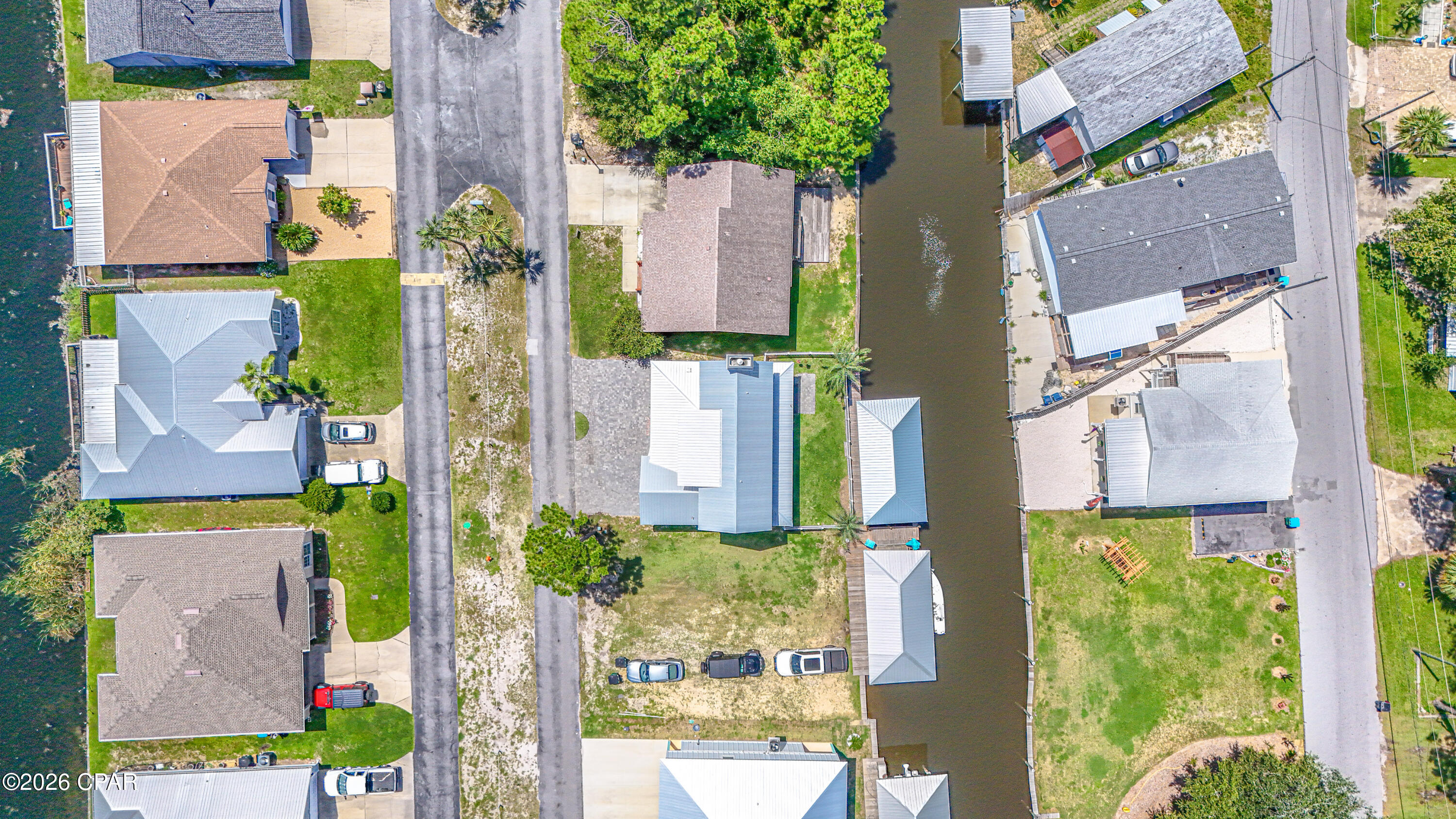 main property photo 29