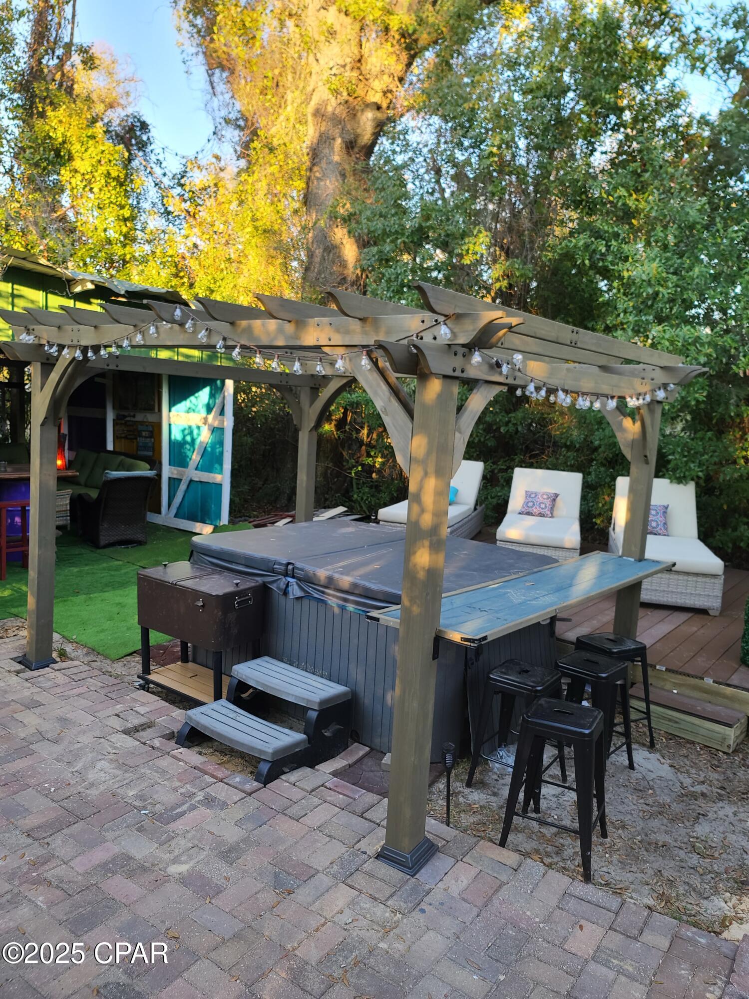 main property photo 70