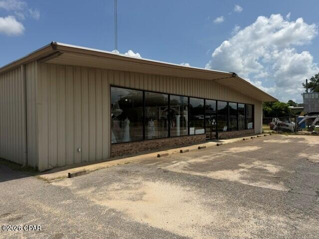main property photo 0