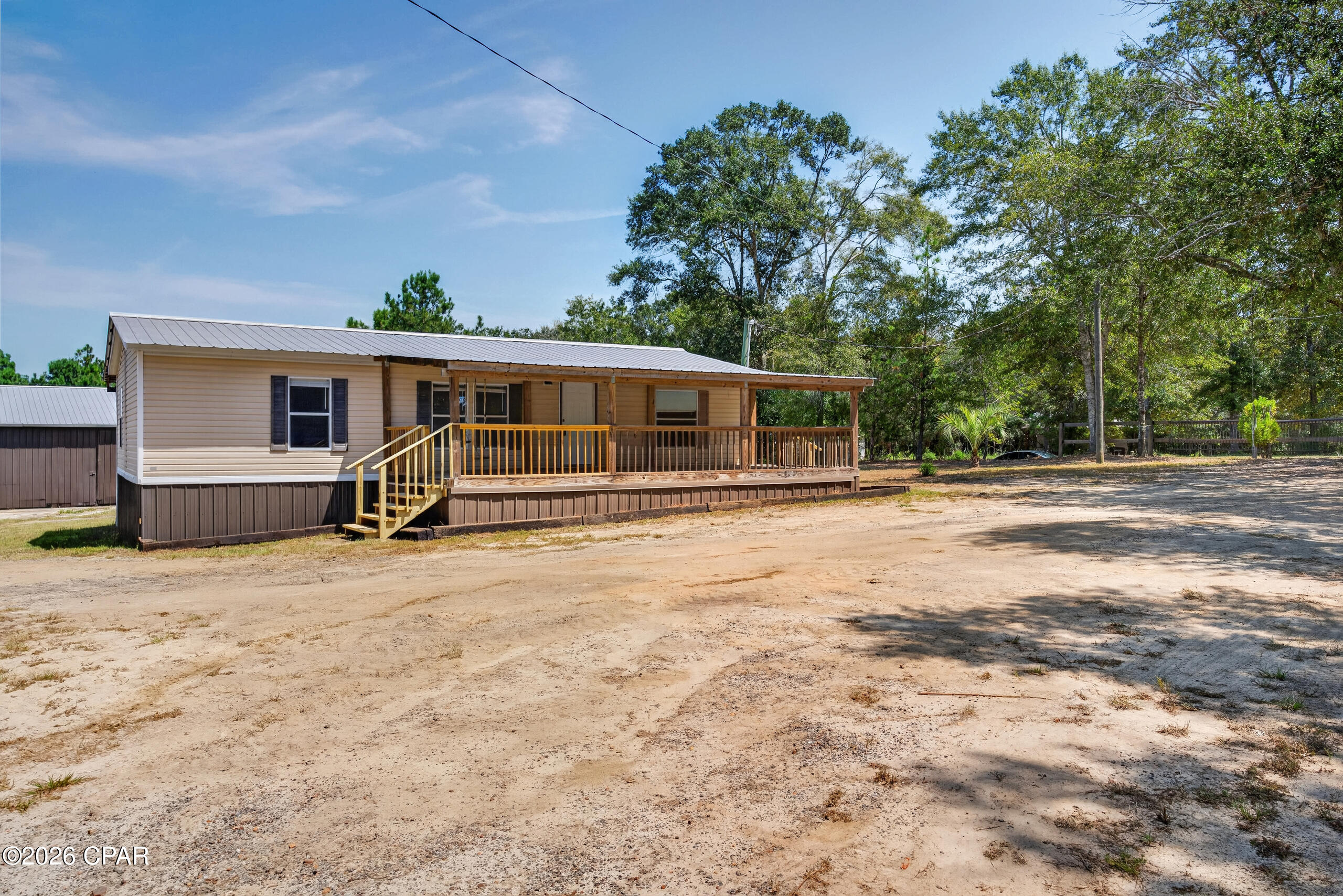 main property photo 27