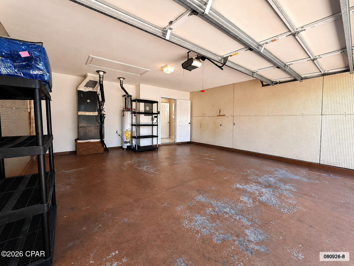 main property photo 27
