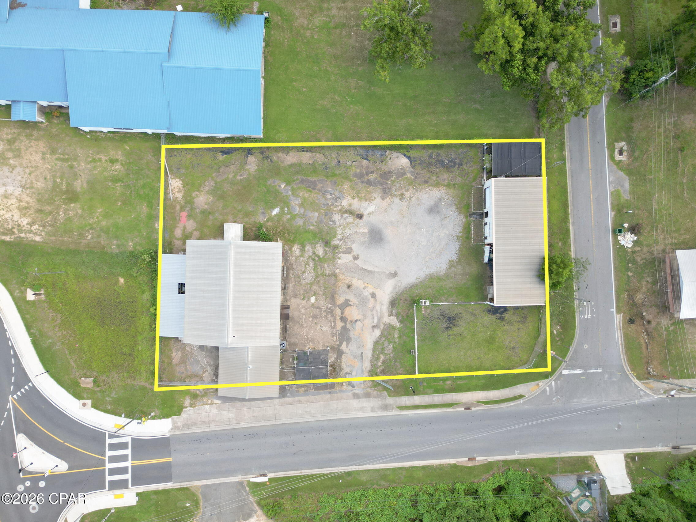 main property photo 43