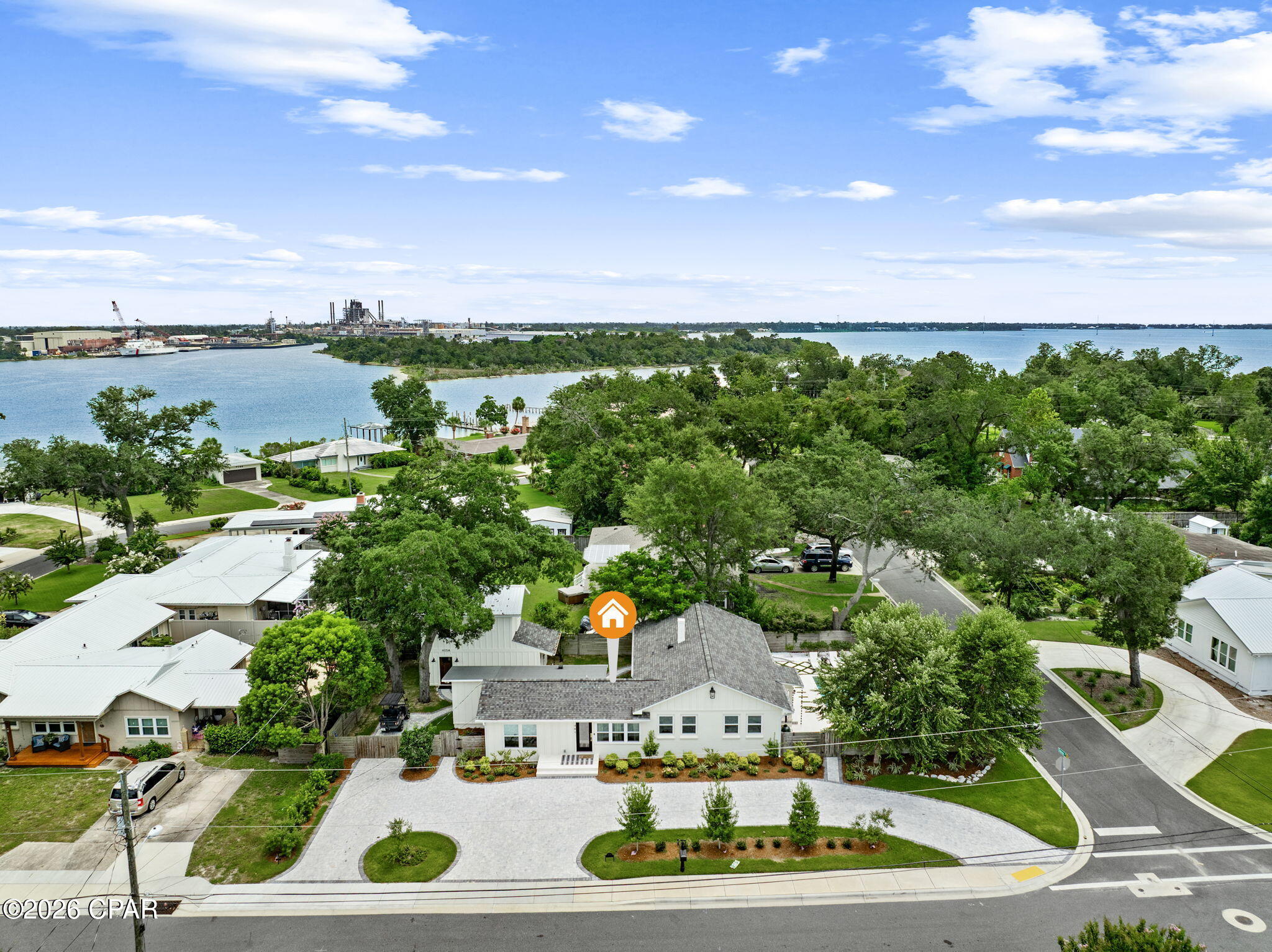main property photo 41