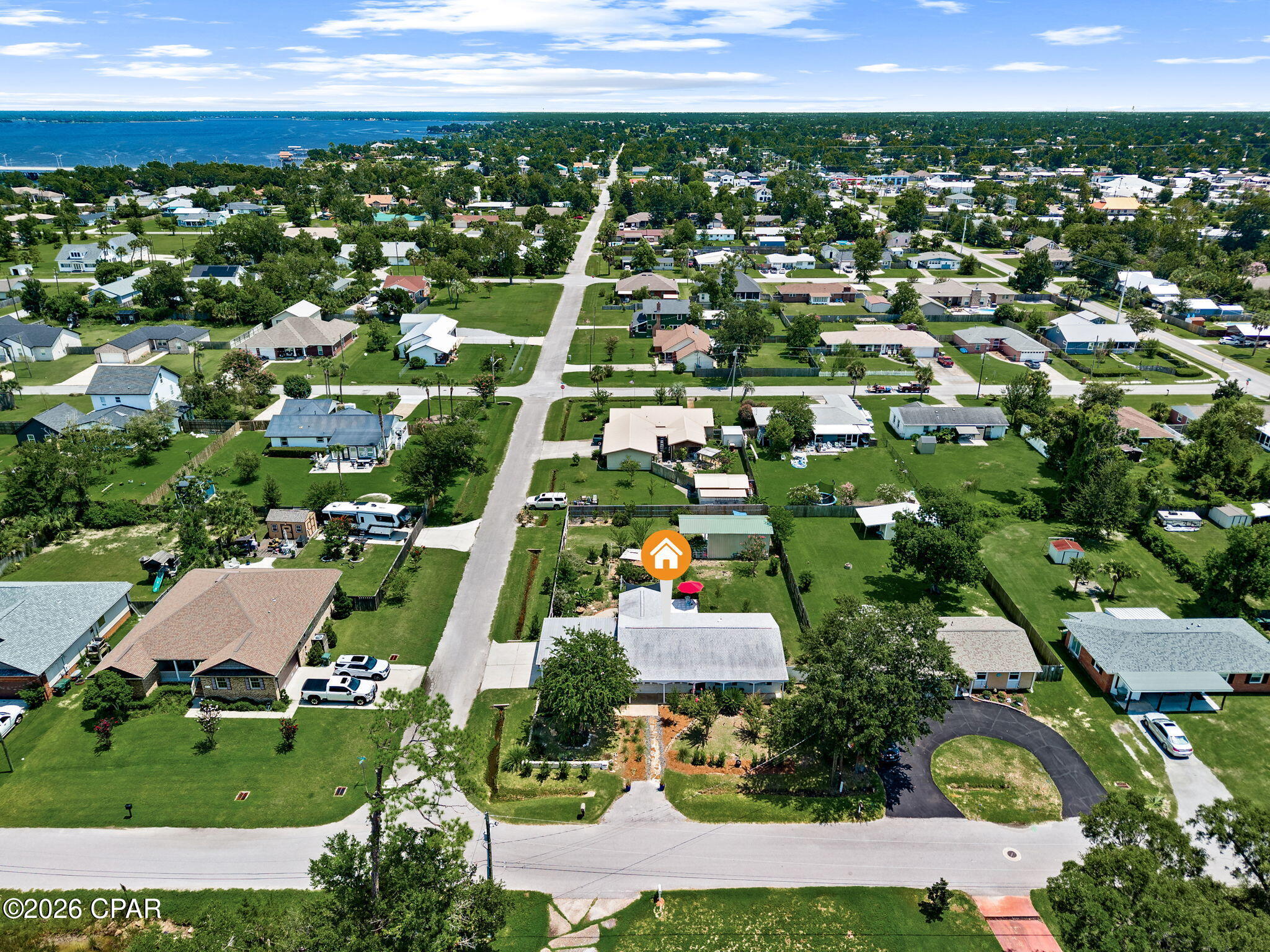 main property photo 40