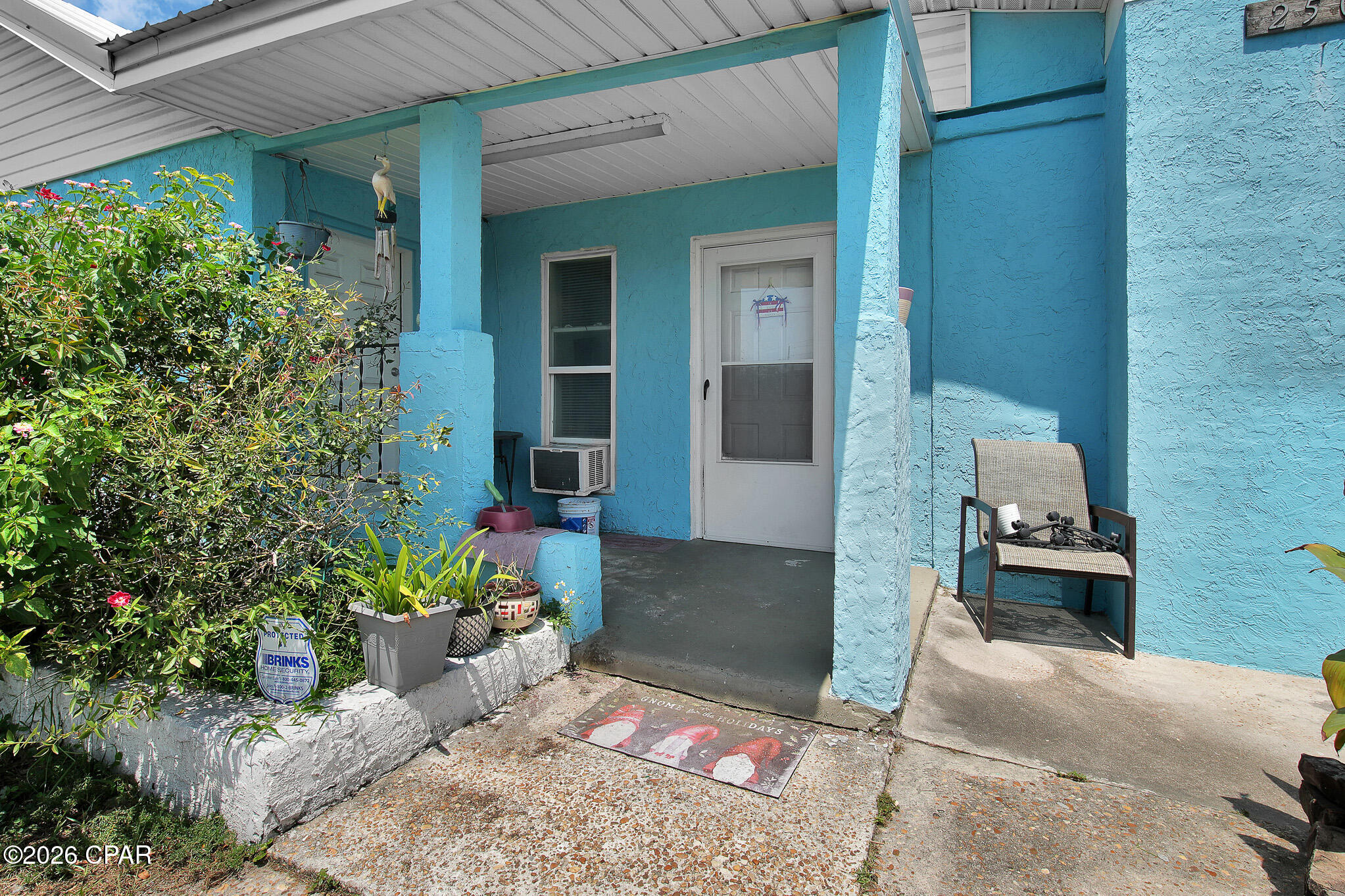 main property photo 29