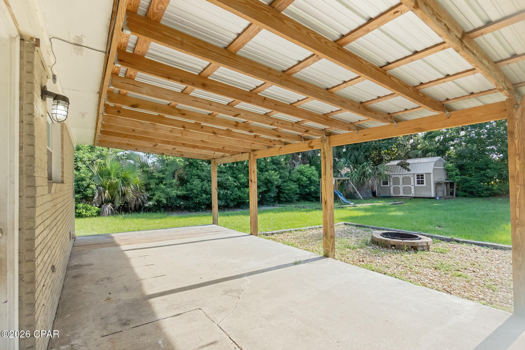 main property photo 24