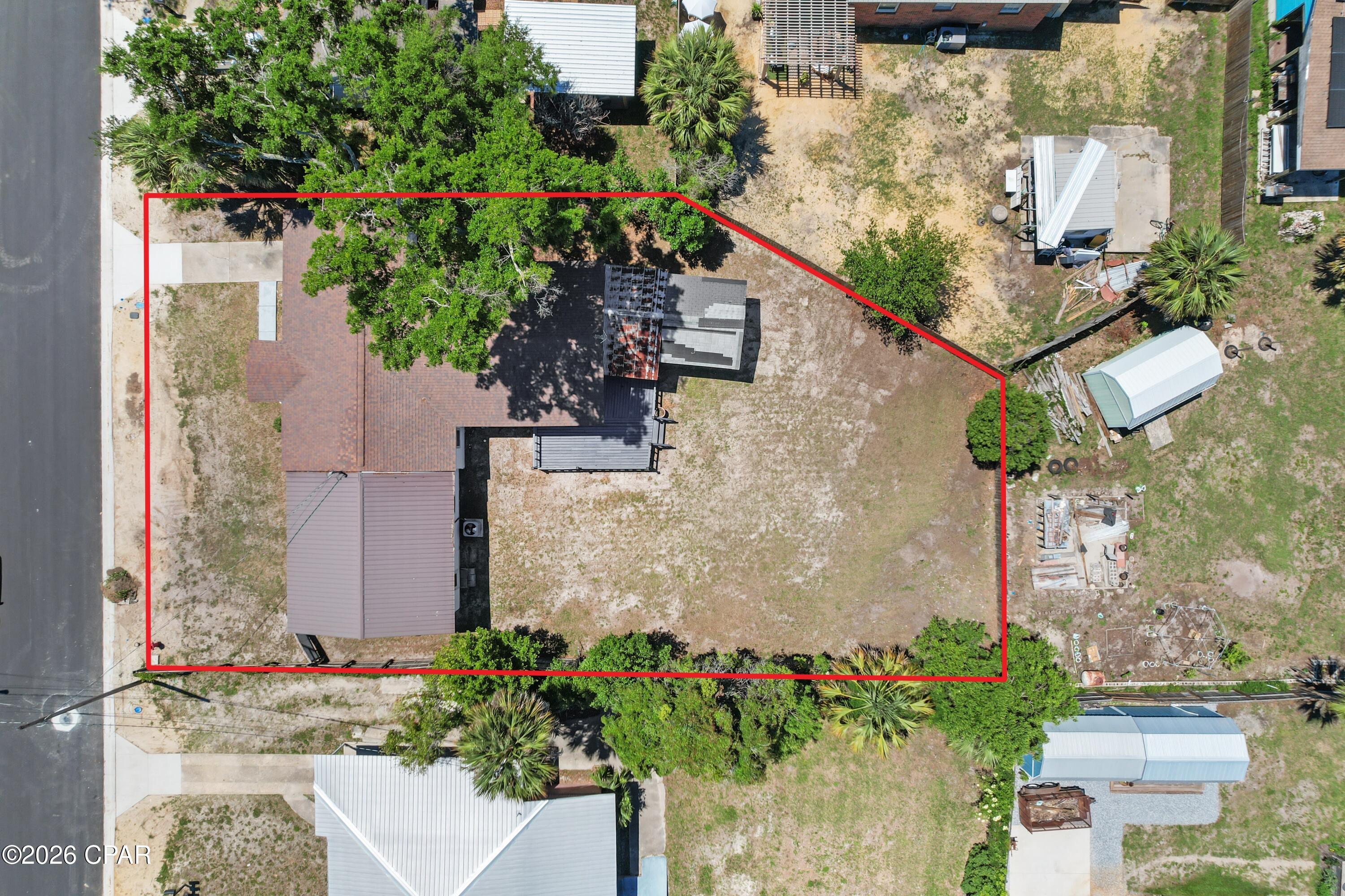 main property photo 23