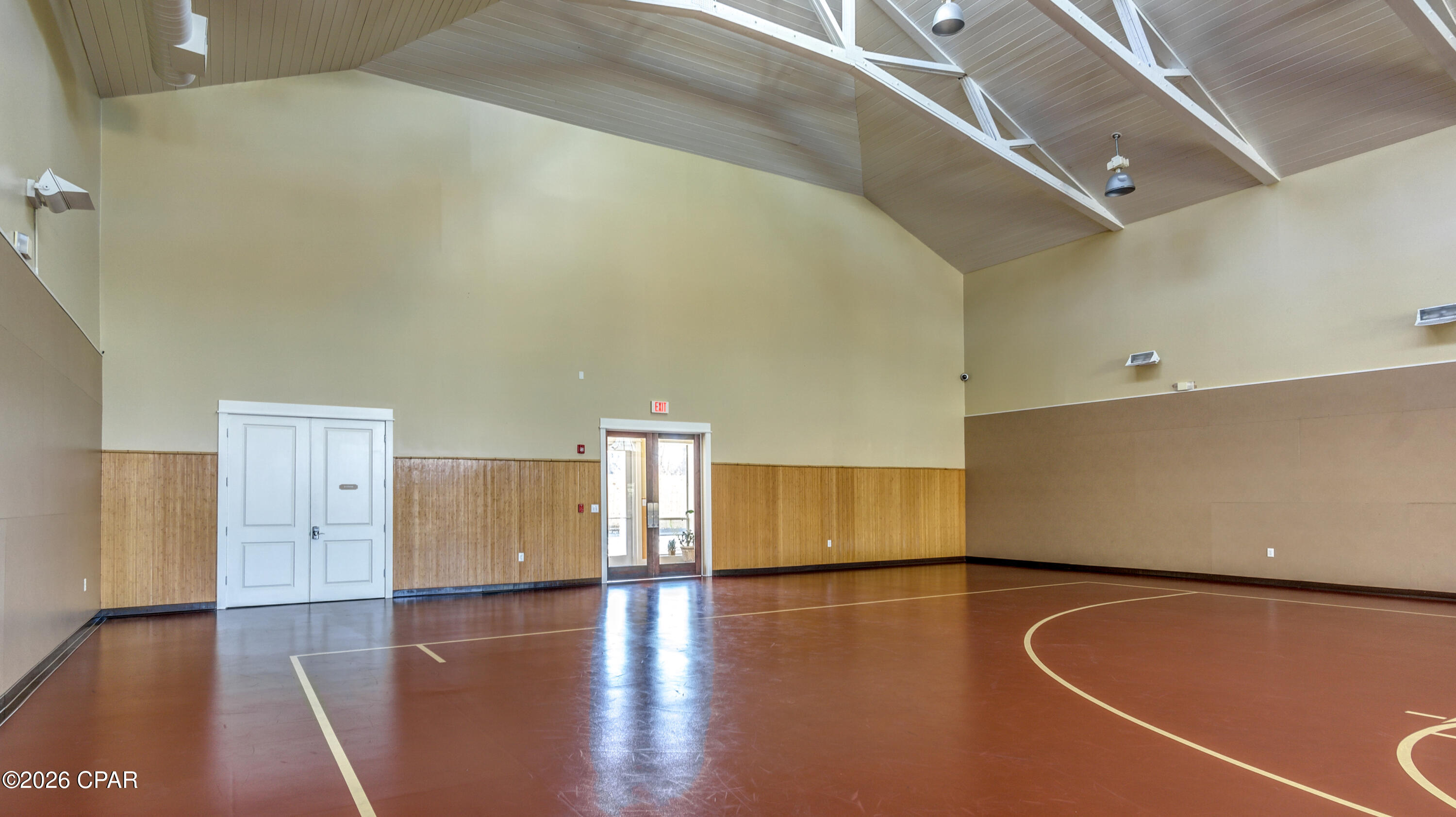main property photo 50
