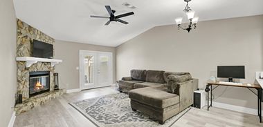 image of property with 3 Bed | 2 Bath | 1,210 Sqft