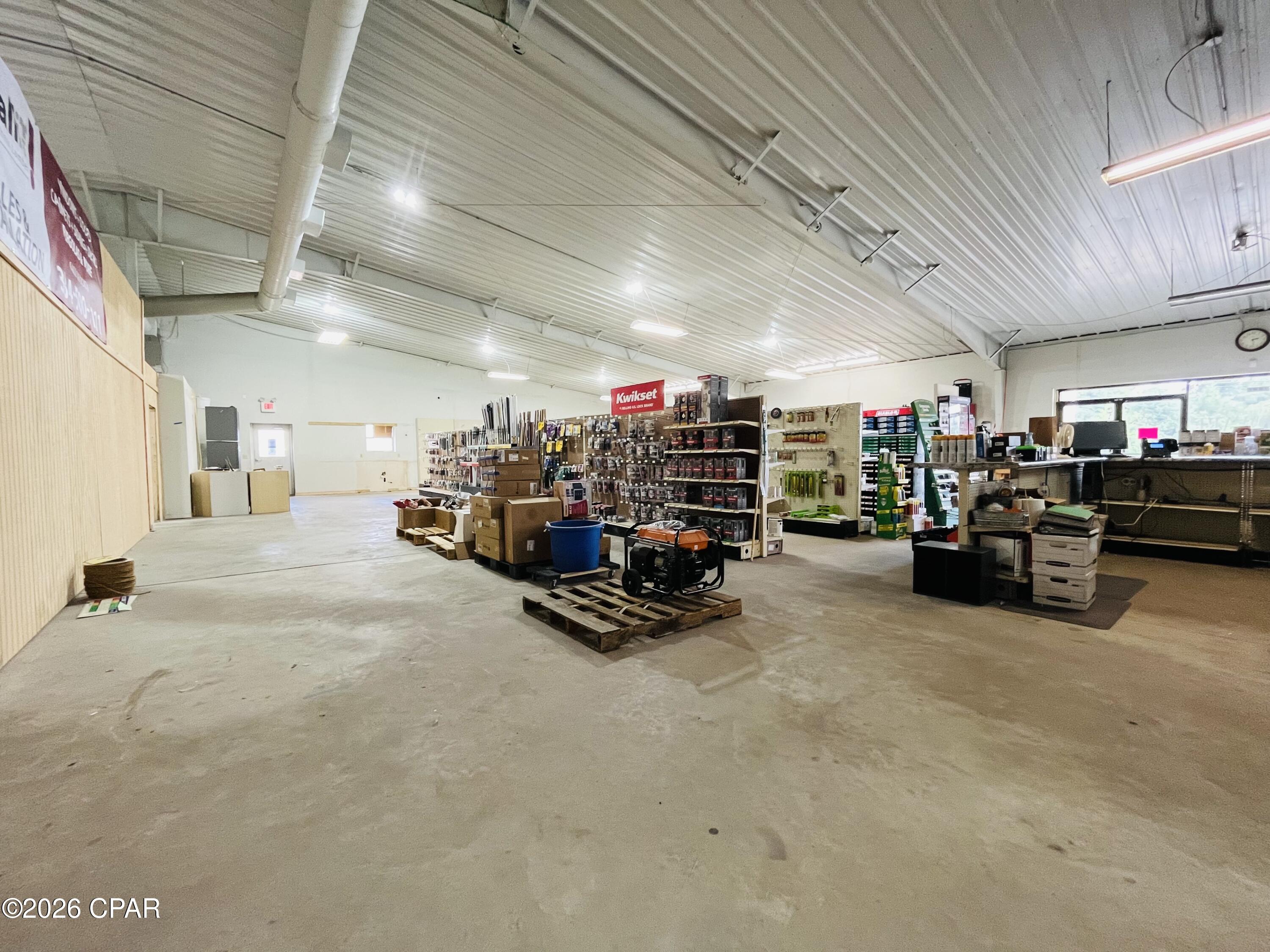 main property photo 22