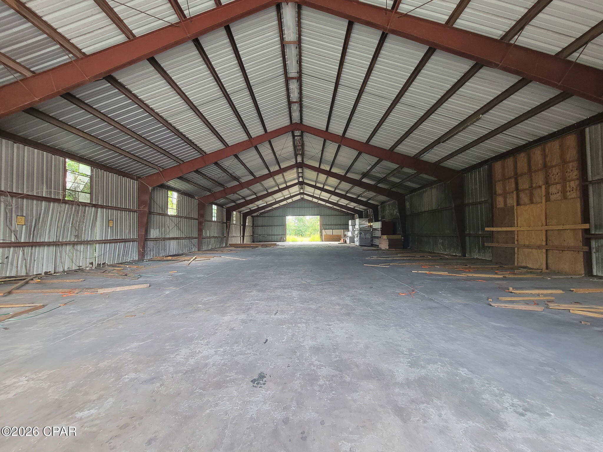 main property photo 33