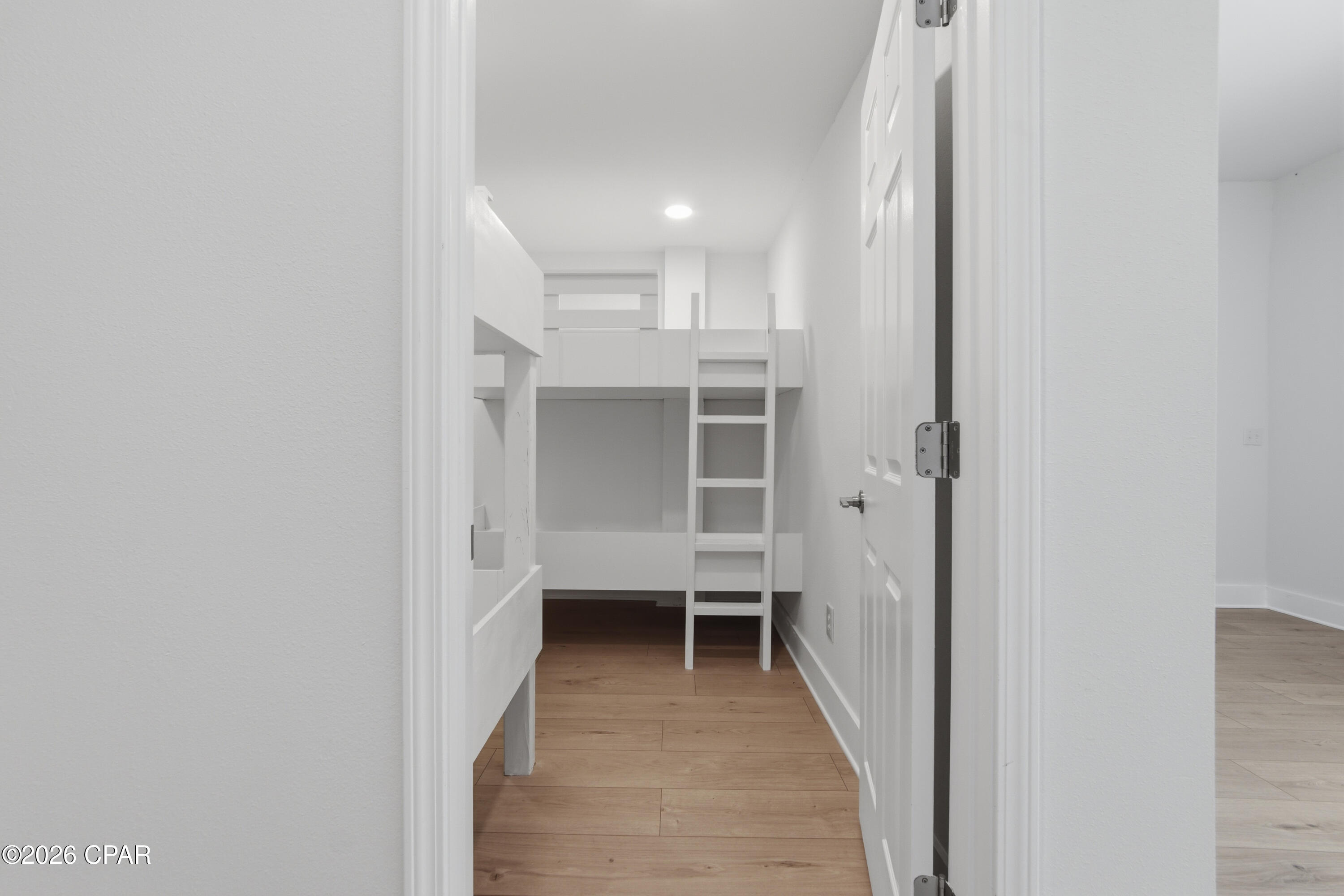 main property photo 78