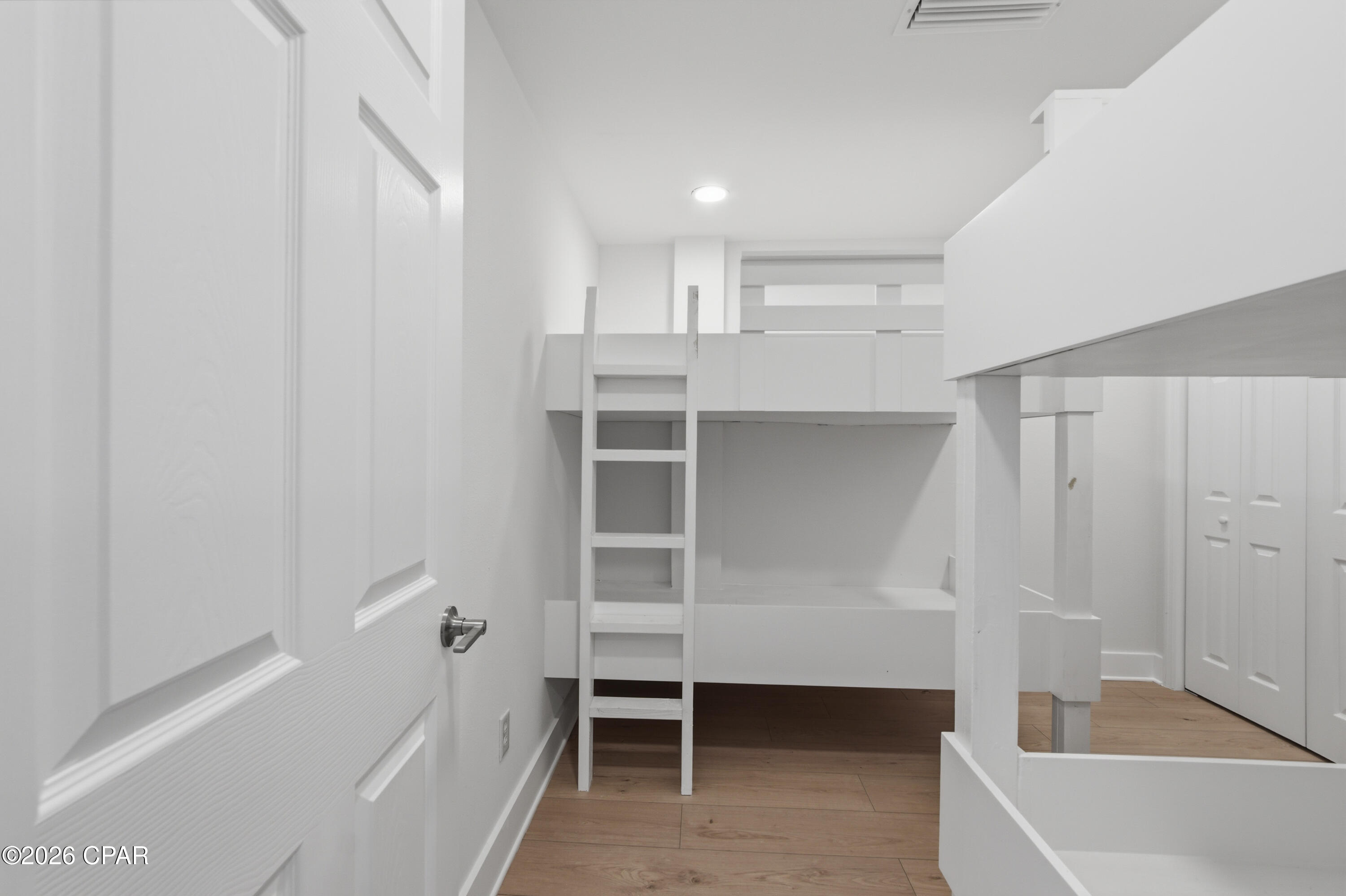 main property photo 89