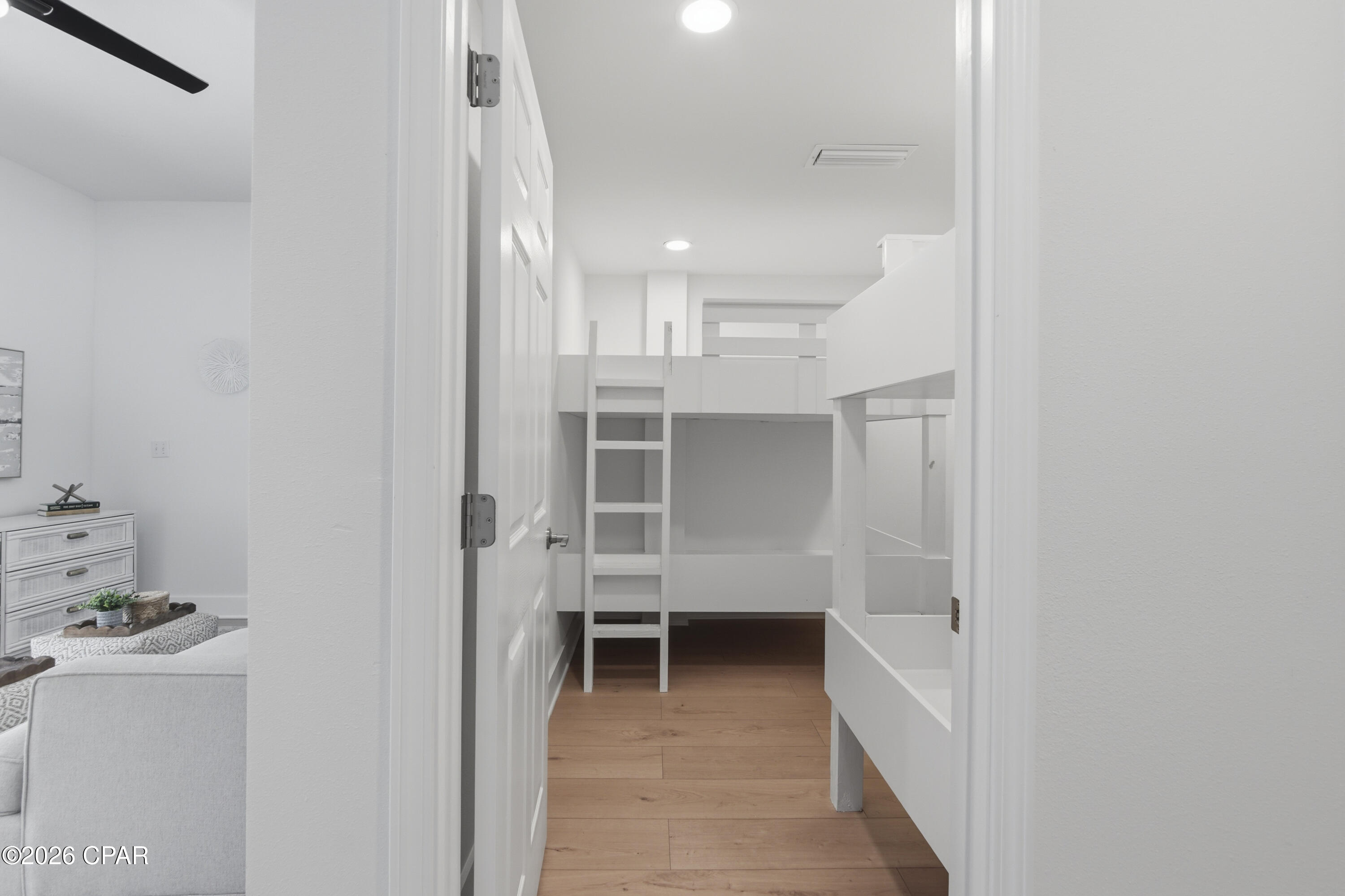 main property photo 90