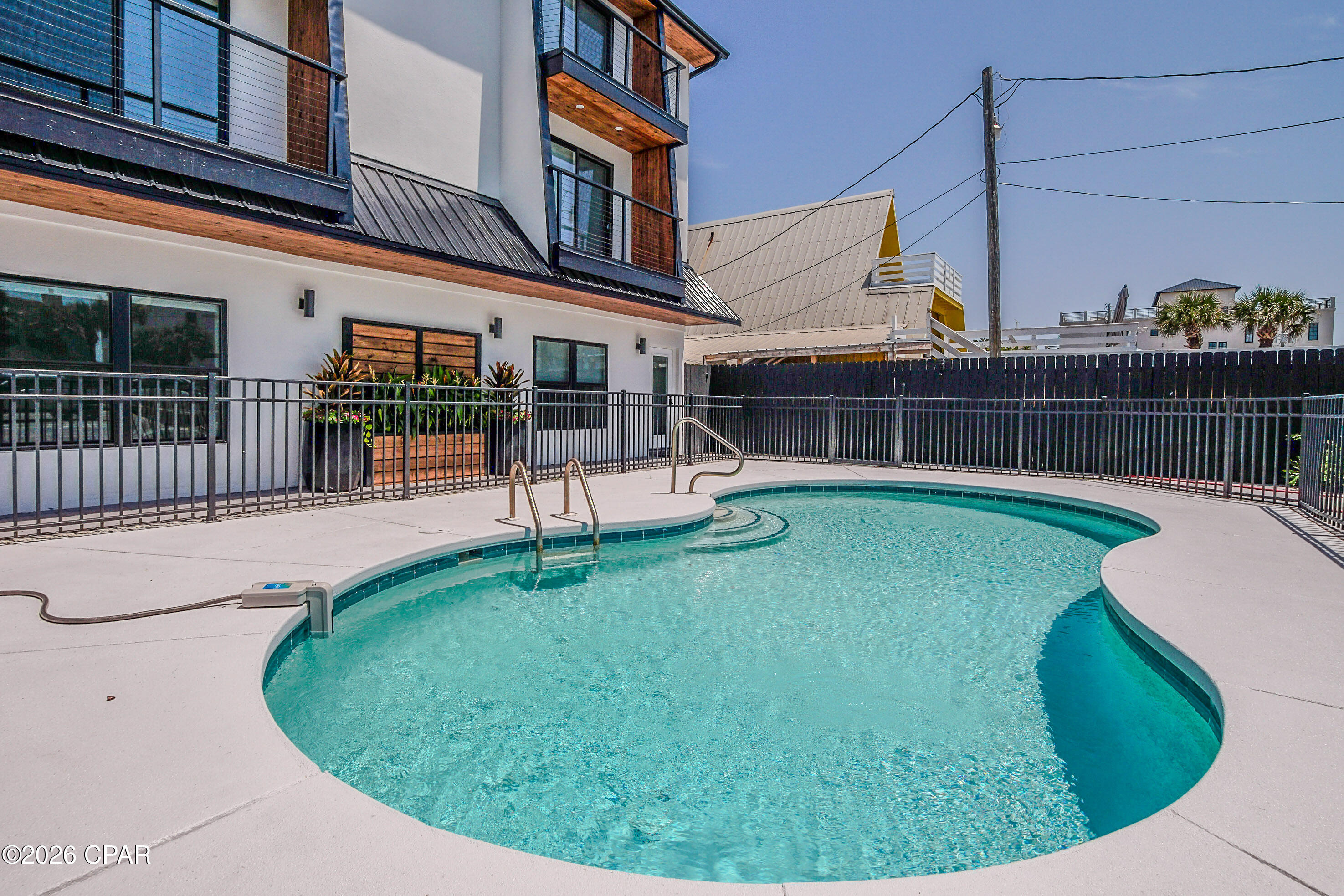 main property photo 91