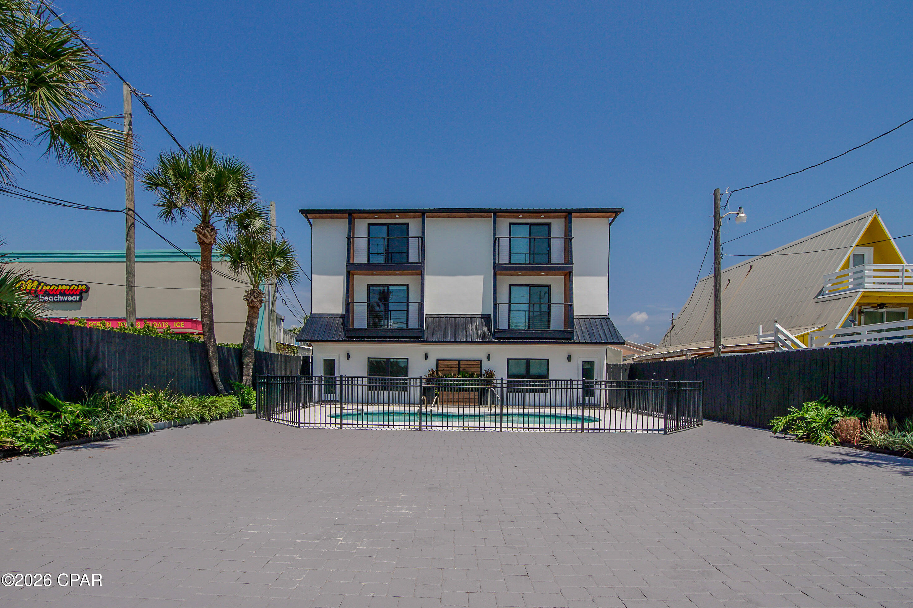 main property photo 94