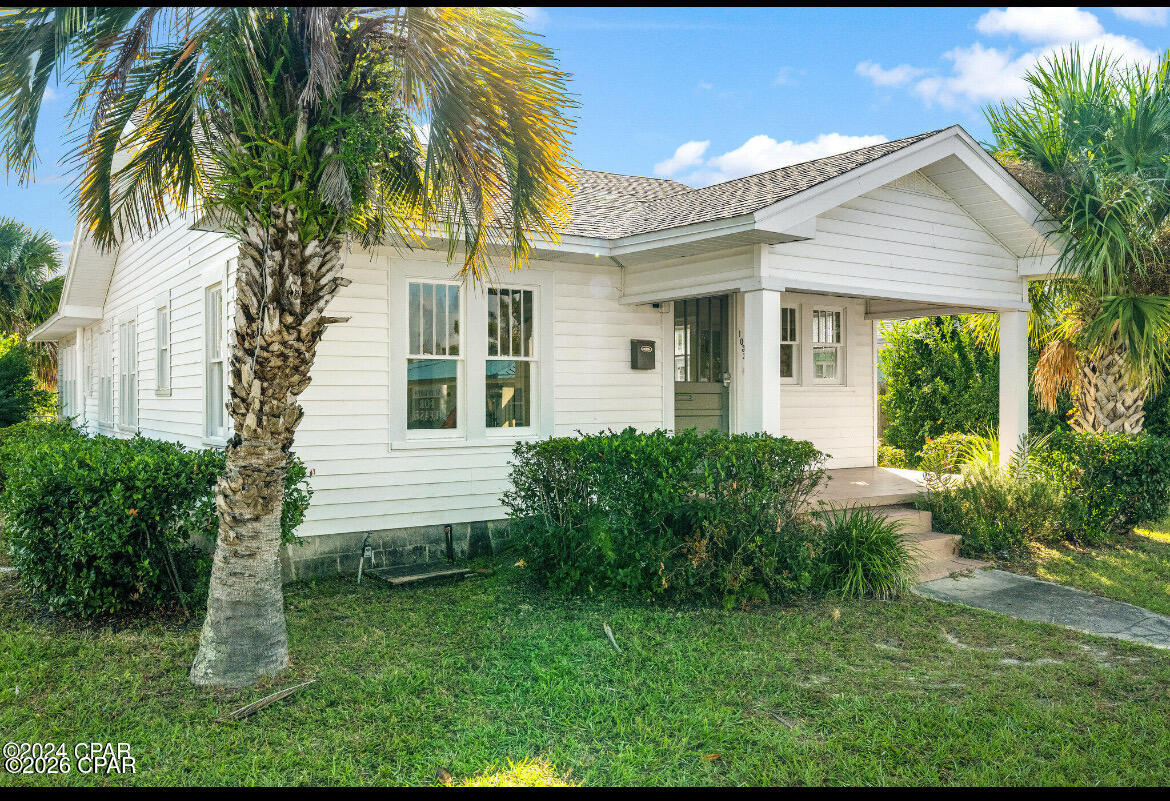 main property photo 3
