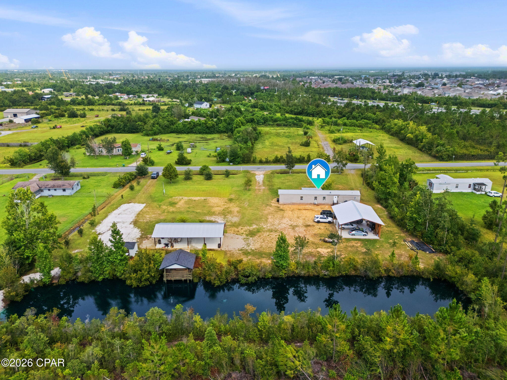 main property photo 32