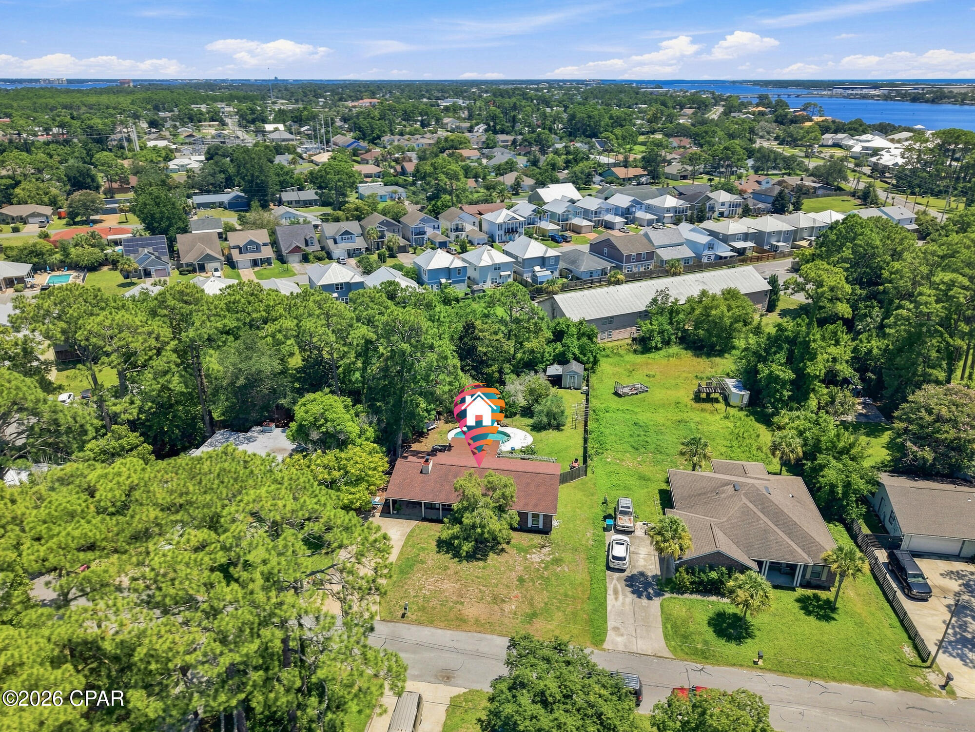 main property photo 30
